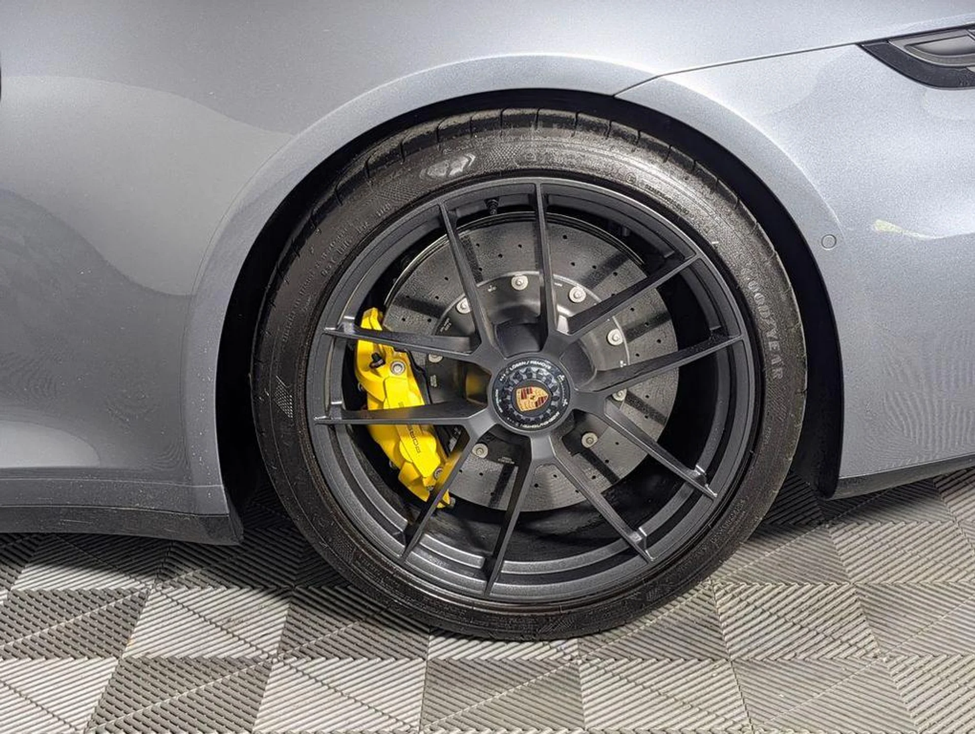 mph011_4195733147_Lbx_D3k_V_C_Xn_703_Wni_O_Nfol_S_Bps_1a6133afc5