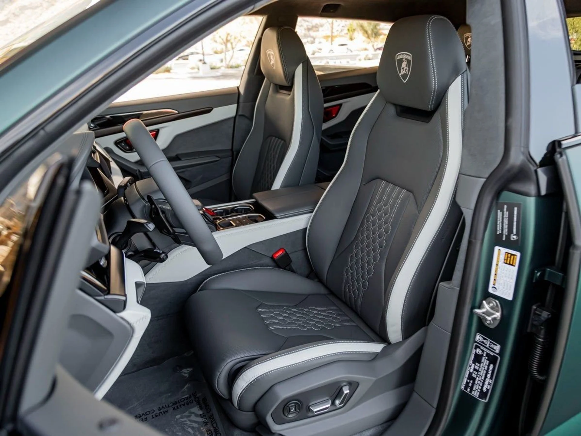 mph011_419658396_12_1705598a80