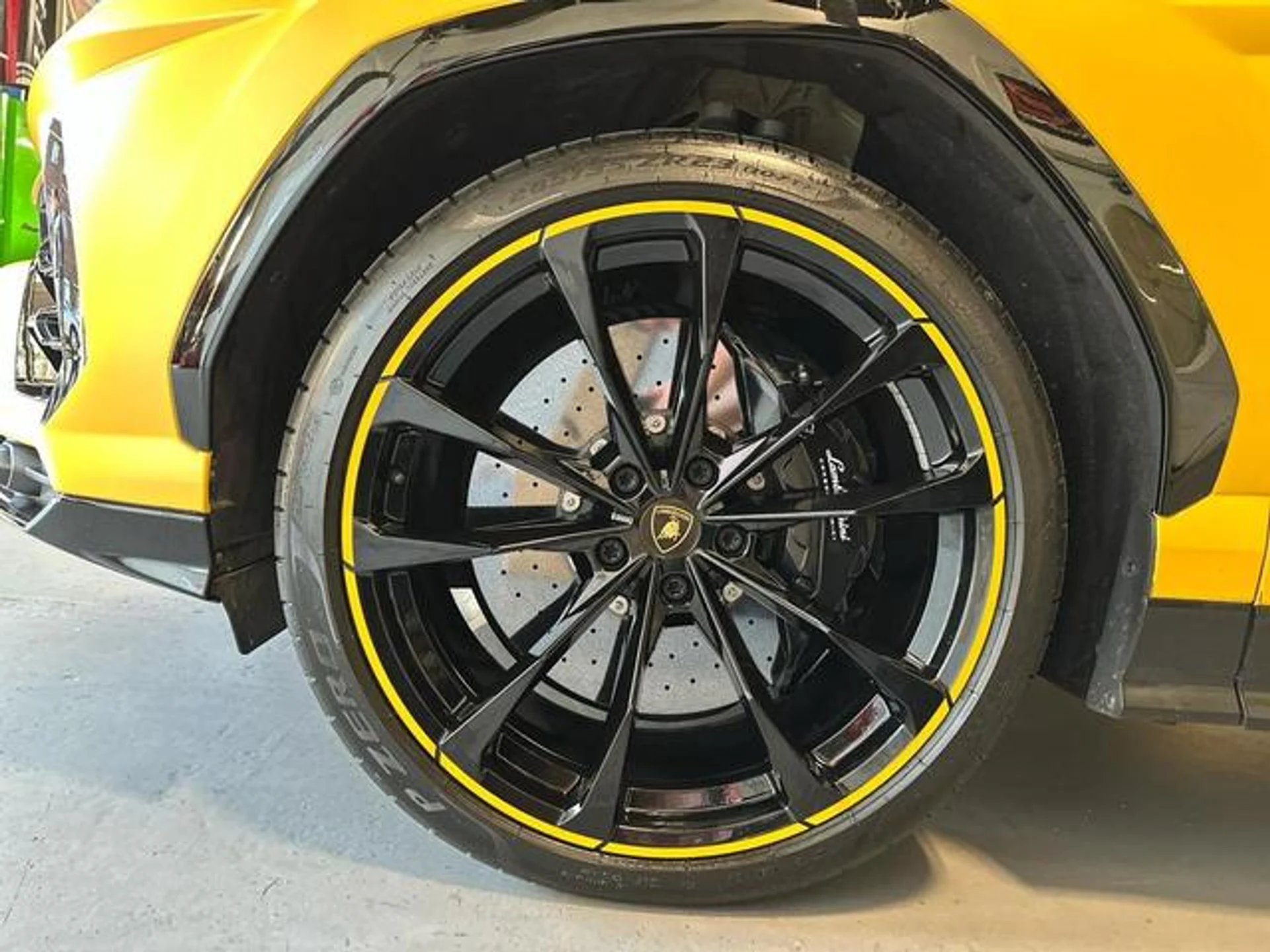 mph011_4206729657_x19m_Sl_Qh_KAPB_9677_MC_1_Fe_W_Mr_Ol_M_19562ee36b