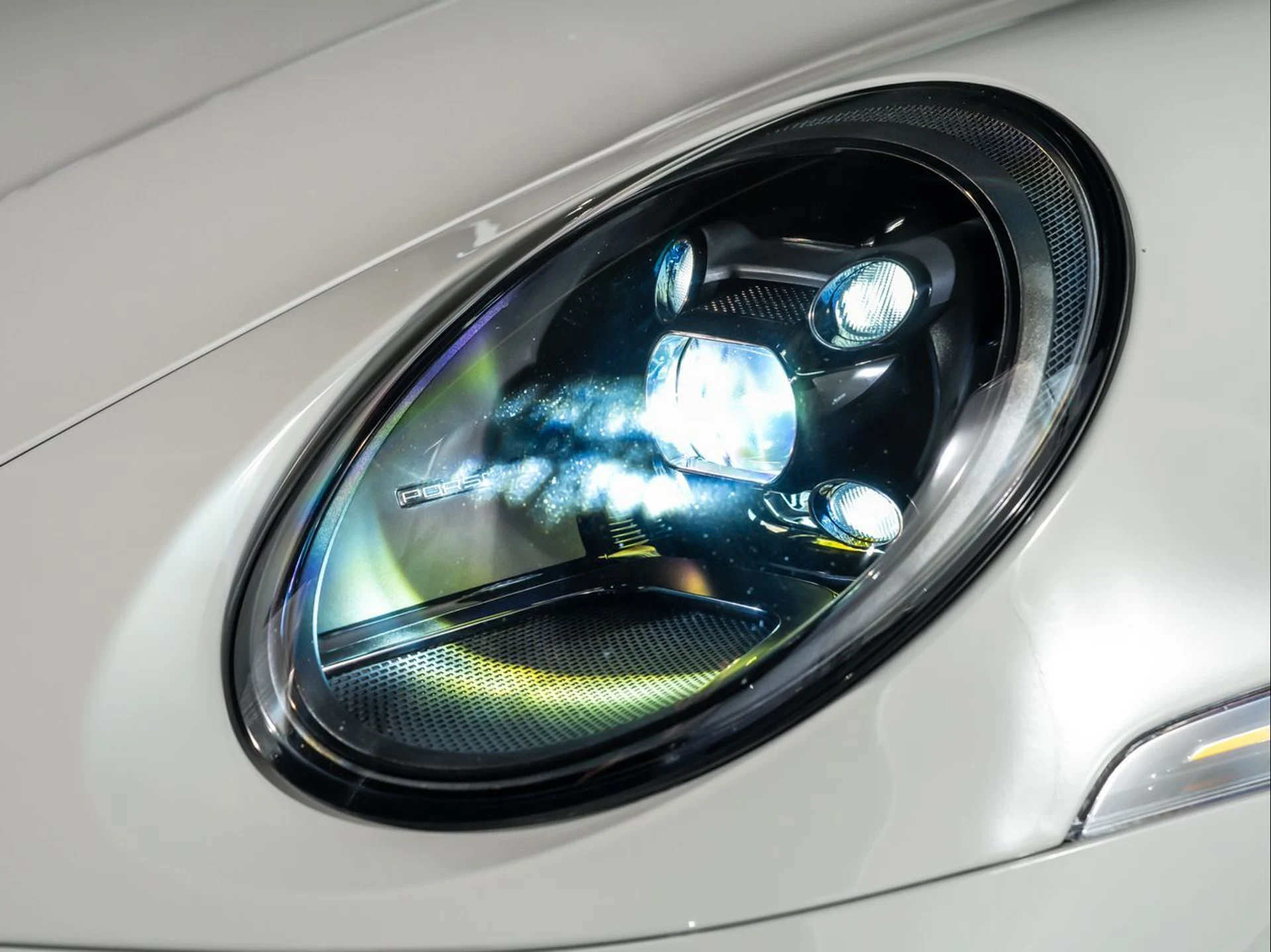 mph011_4208449424_9910fa6ac4e41833cfc268f3afd32169_a4d7f525ac