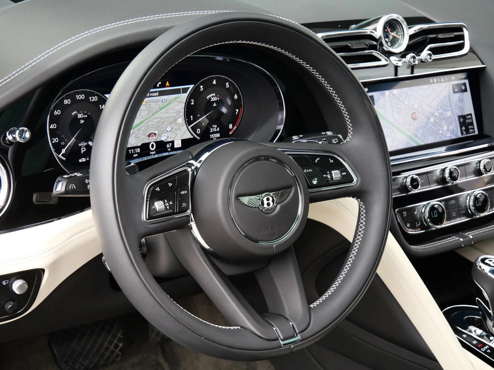 mph011_4215229449_ec069e200a6e8dbb423d276c55c21393x_10c4c100aa