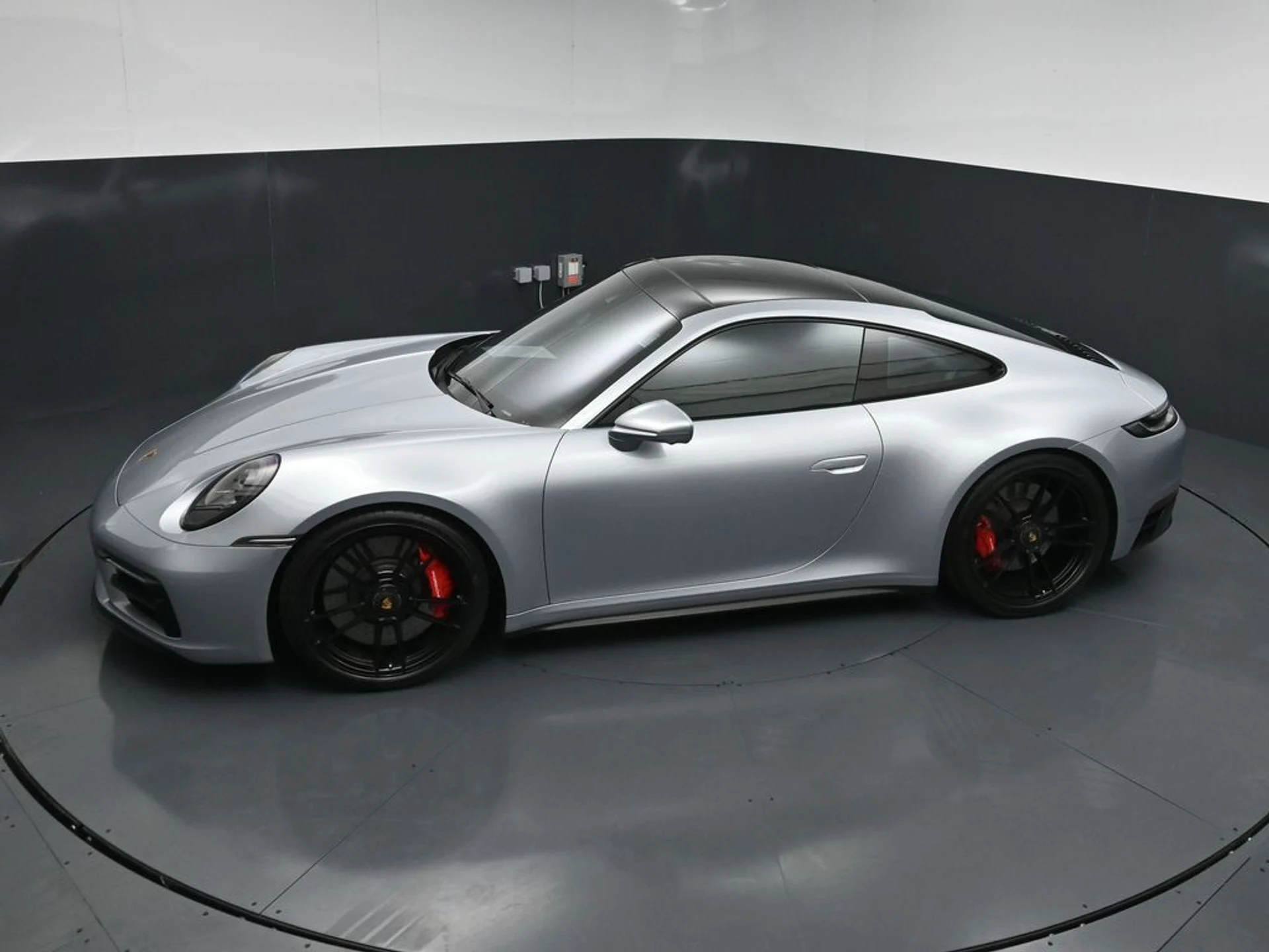 mph011_421639625_fc4df87b04f07fde36da7fbbb1fa2cecx_fb01c77381