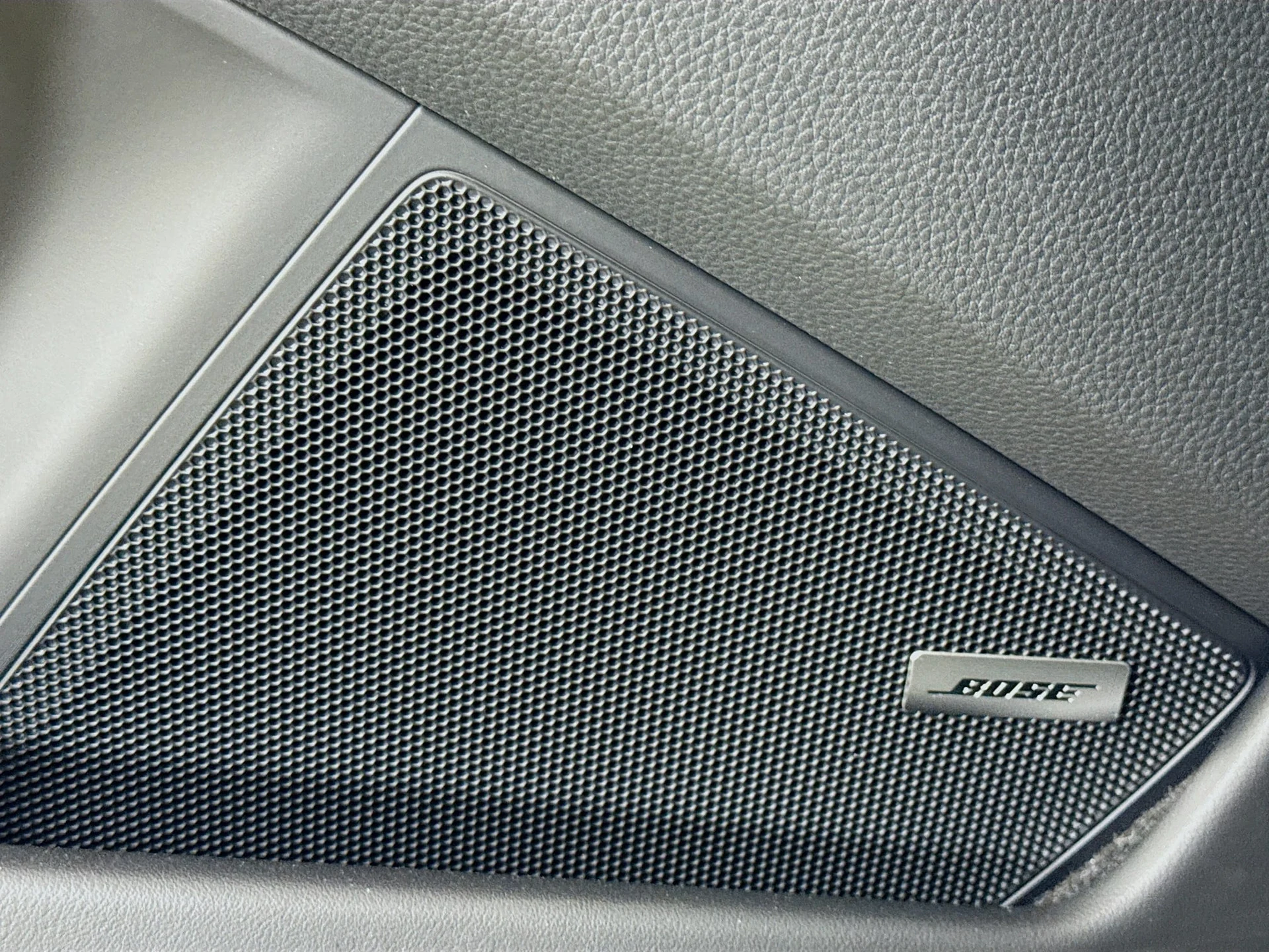 mph011_4216755503_b5fa6ec3c5d27a8cf53ea1fec76e5bf7x_94988f7a81