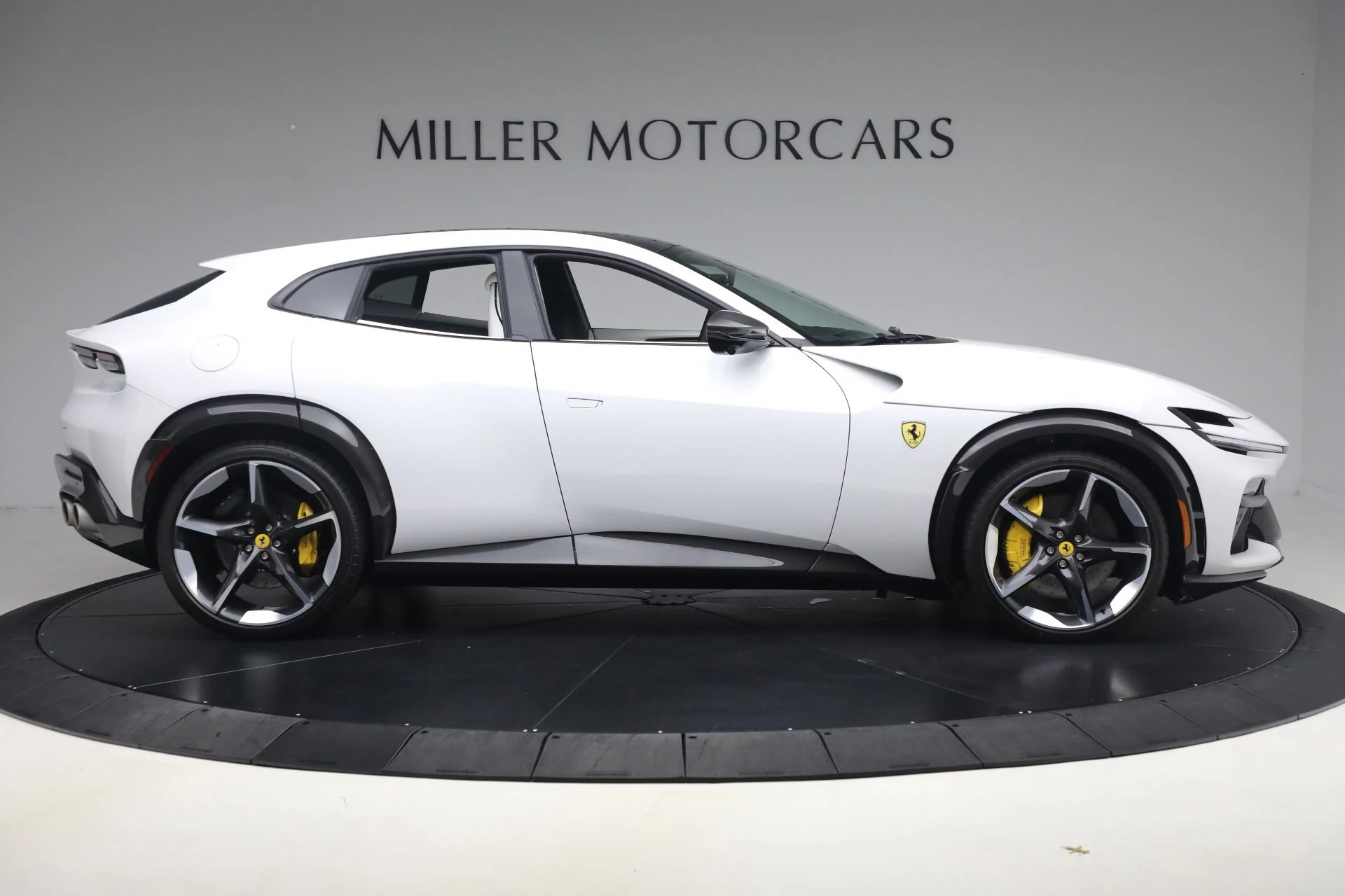 mph011_4222039190_Used_2024_Ferrari_Purosangue_1760542402_c62ca2bced