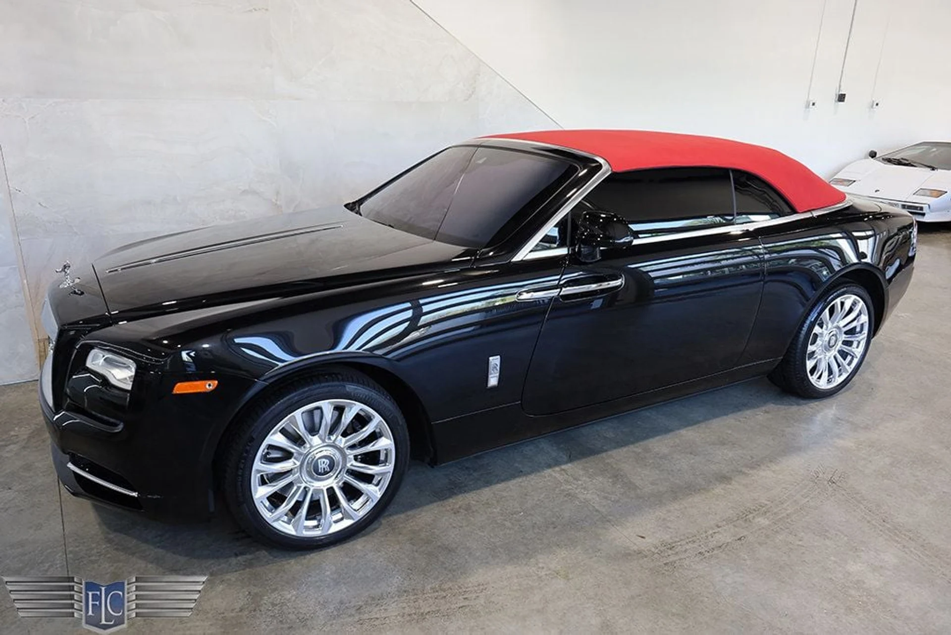 mph011_4224011027_used_2021_rolls_royce_dawn_convertible_9689_22905952_12_1024_04dcb66e85