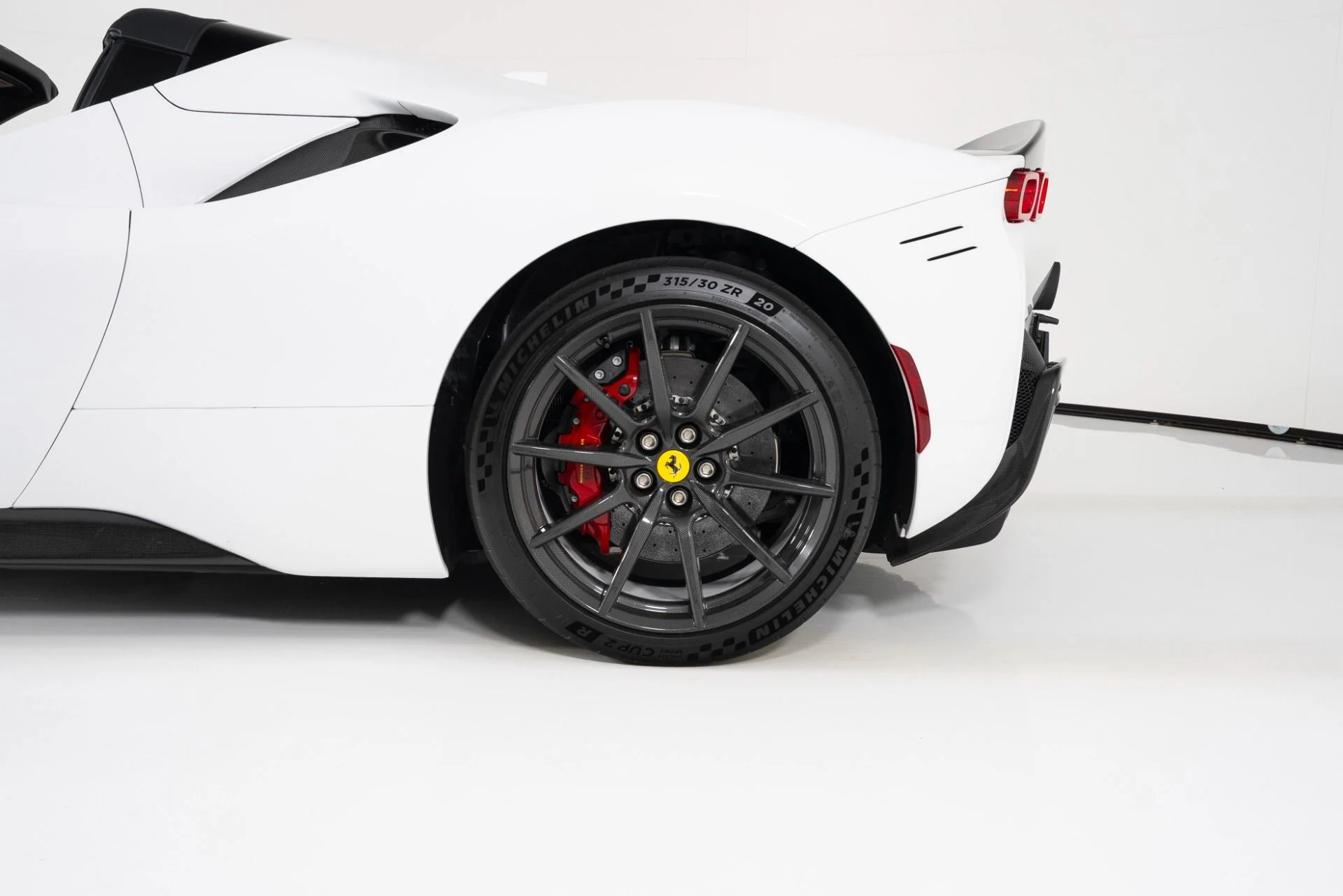 mph011_4226156426_Used_2024_Ferrari_SF_90_Spider_1753904212_a71f7c77c8