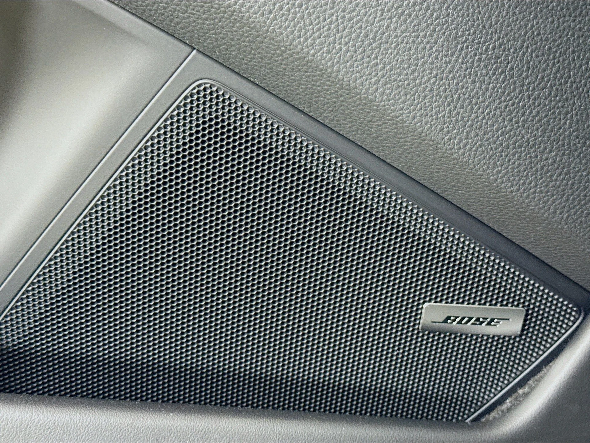 mph011_4226930955_b5fa6ec3c5d27a8cf53ea1fec76e5bf7x_d7f470b57a