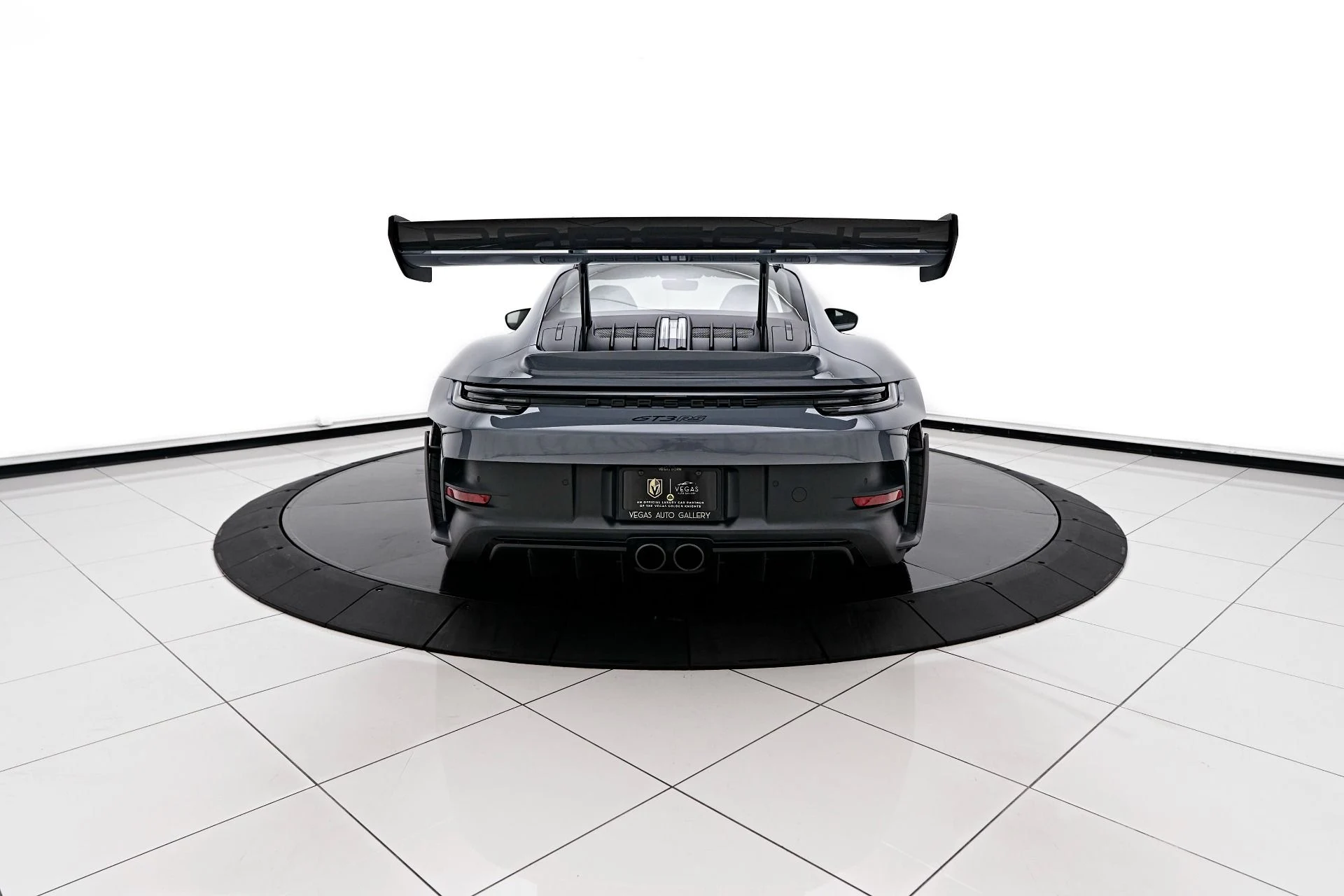 mph011_4232714198_Used_2024_Porsche_911_GT_3_RS_1717031598_ddc6af40b4