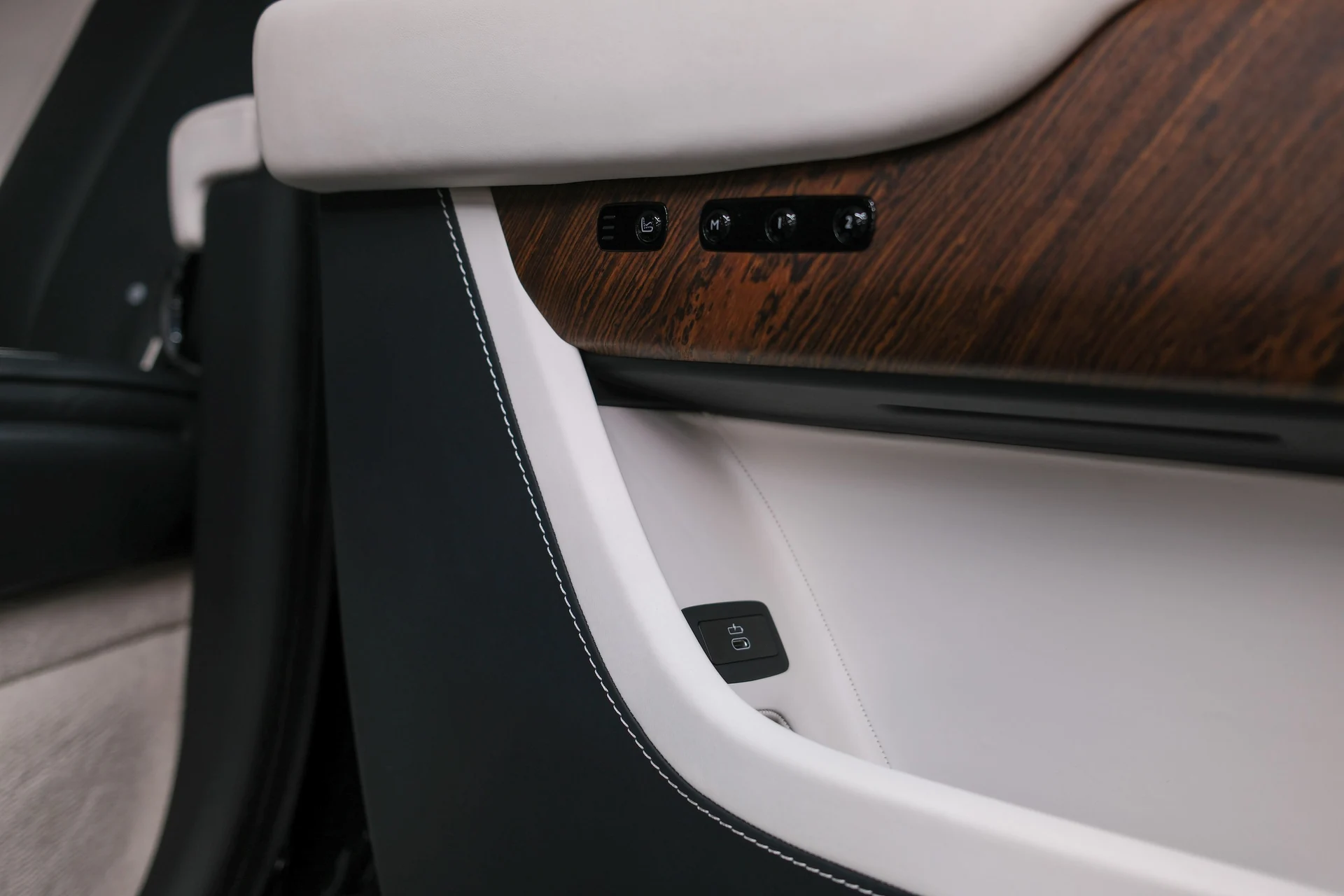 mph011_4233761661_e9afdf1f_d4c6_4bb0_9a08_8f5524672e39_369c0c92c7