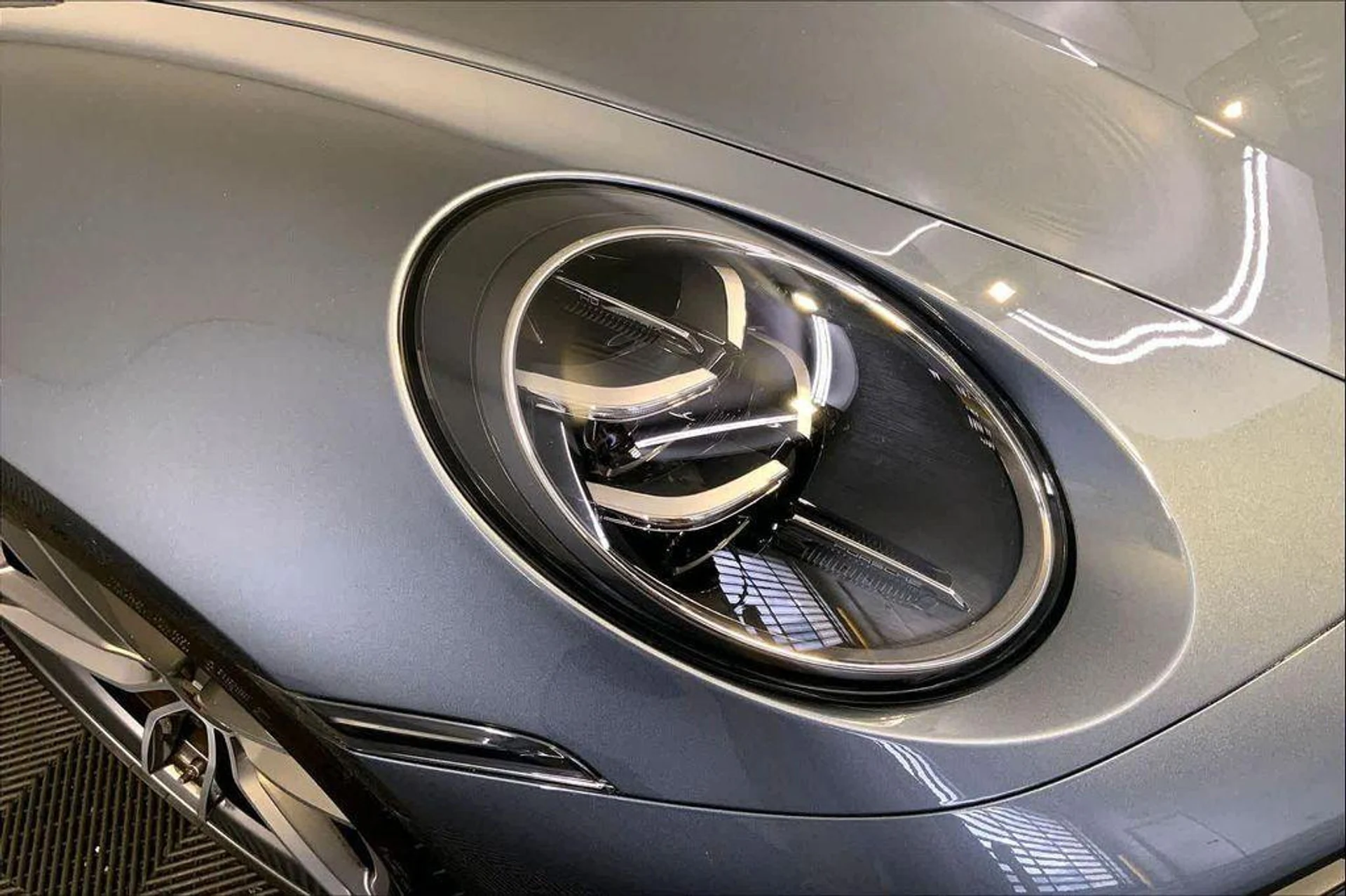 mph011_4235594204_We3_Ze_Rk0m3_Au4i_Swdav_E56ap_YA_e5de83f221