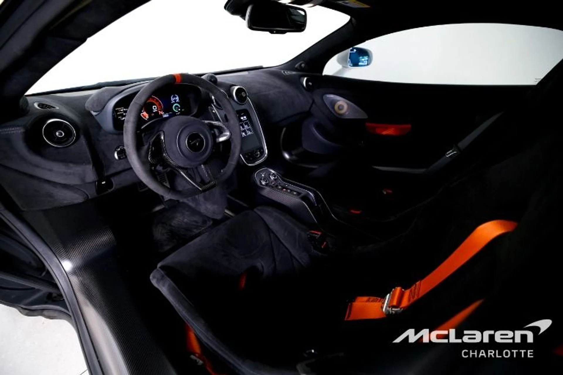 mph011_4238843814_Used_2020_Mc_Laren_620_R_0b7d50c791