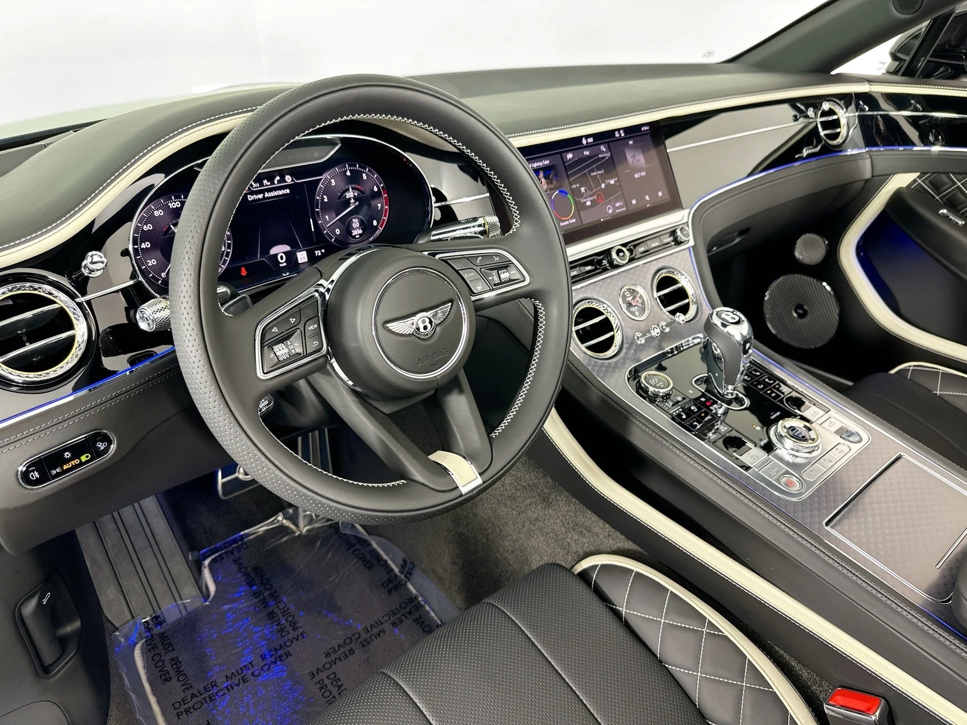 mph011_4249679724_12_6435e5a9ac