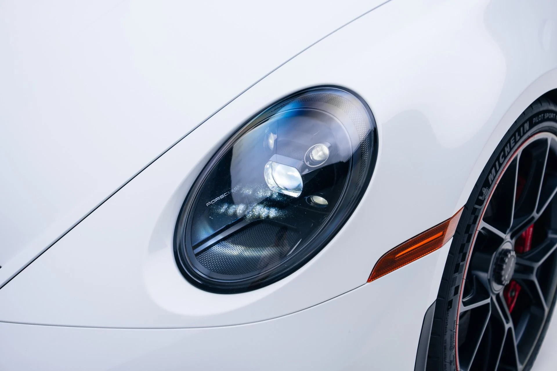 mph011_4251577087_Used_2022_Porsche_911_GT_3_1764803132_b24d7ca226