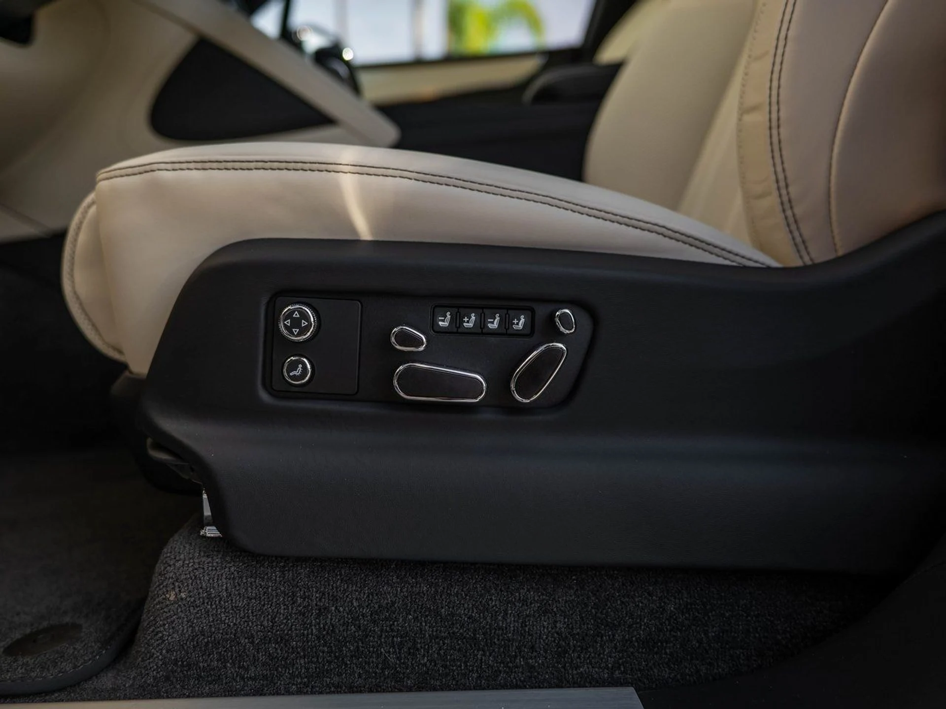 mph011_4258494255_3e7f80e1a05e470d5791f162a0a158d1x_e59ebc1eff