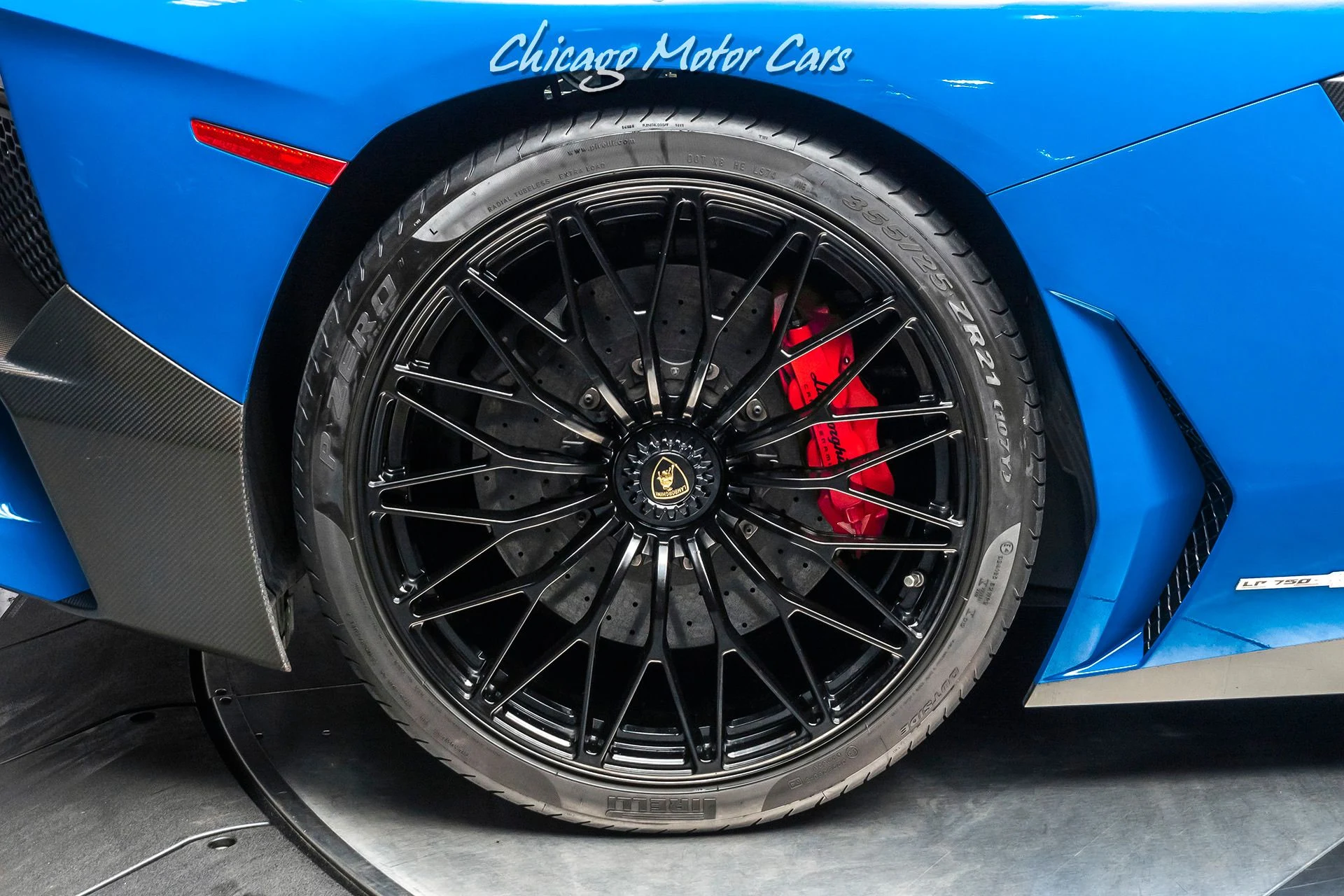 mph011_4261866106_7478_p12_l_acfba8b9db