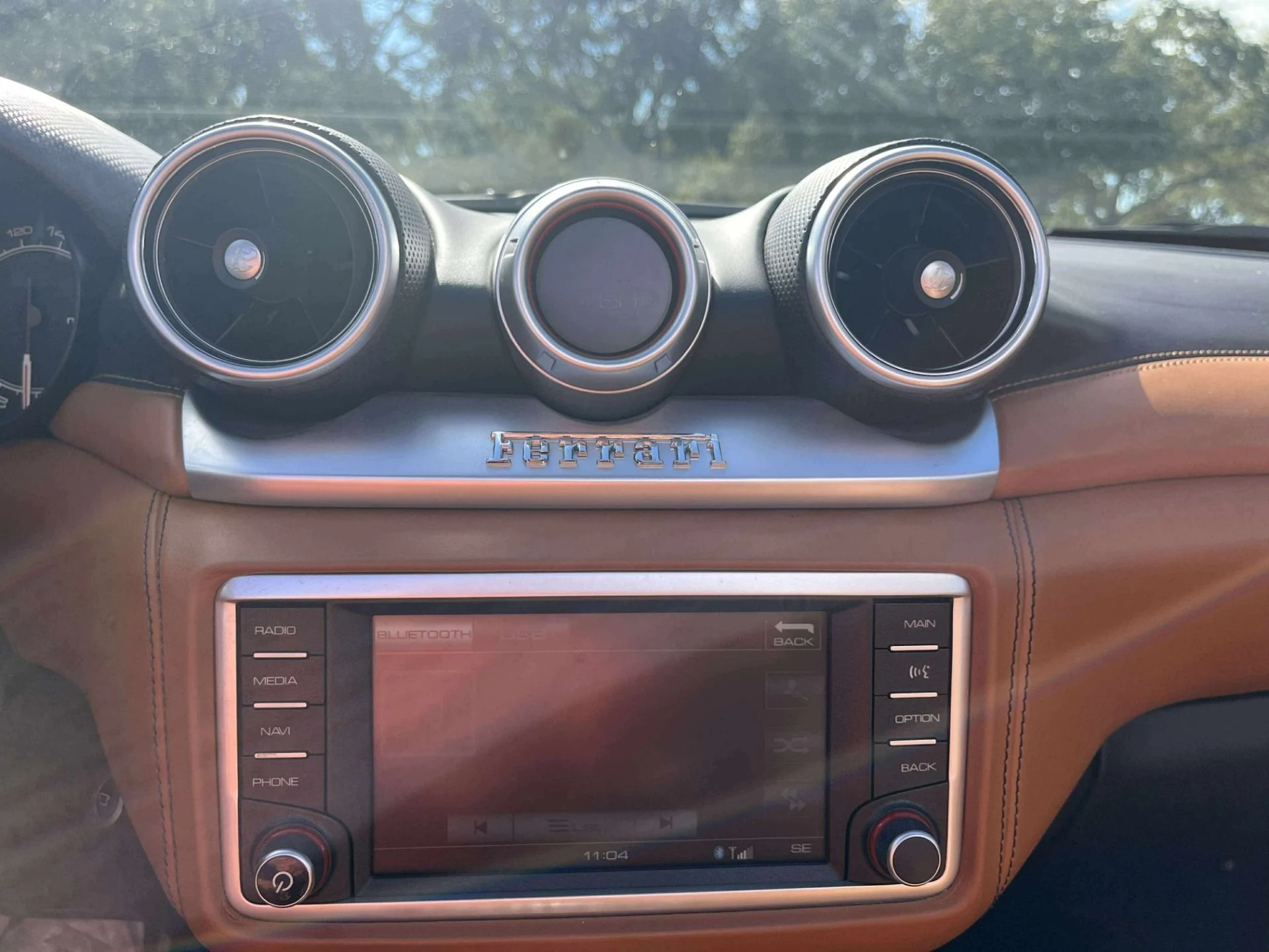 mph011_426488088_Used_2016_Ferrari_California_T_1763595014_2ded54f217