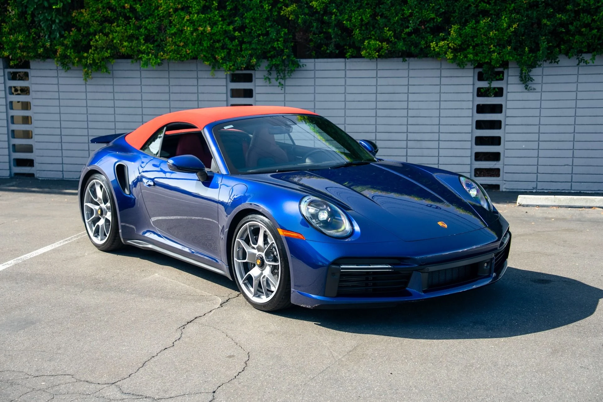 mph011_4269283351_Used_2024_Porsche_911_Turbo_S_Turbo_S_1762547023_a3de466462