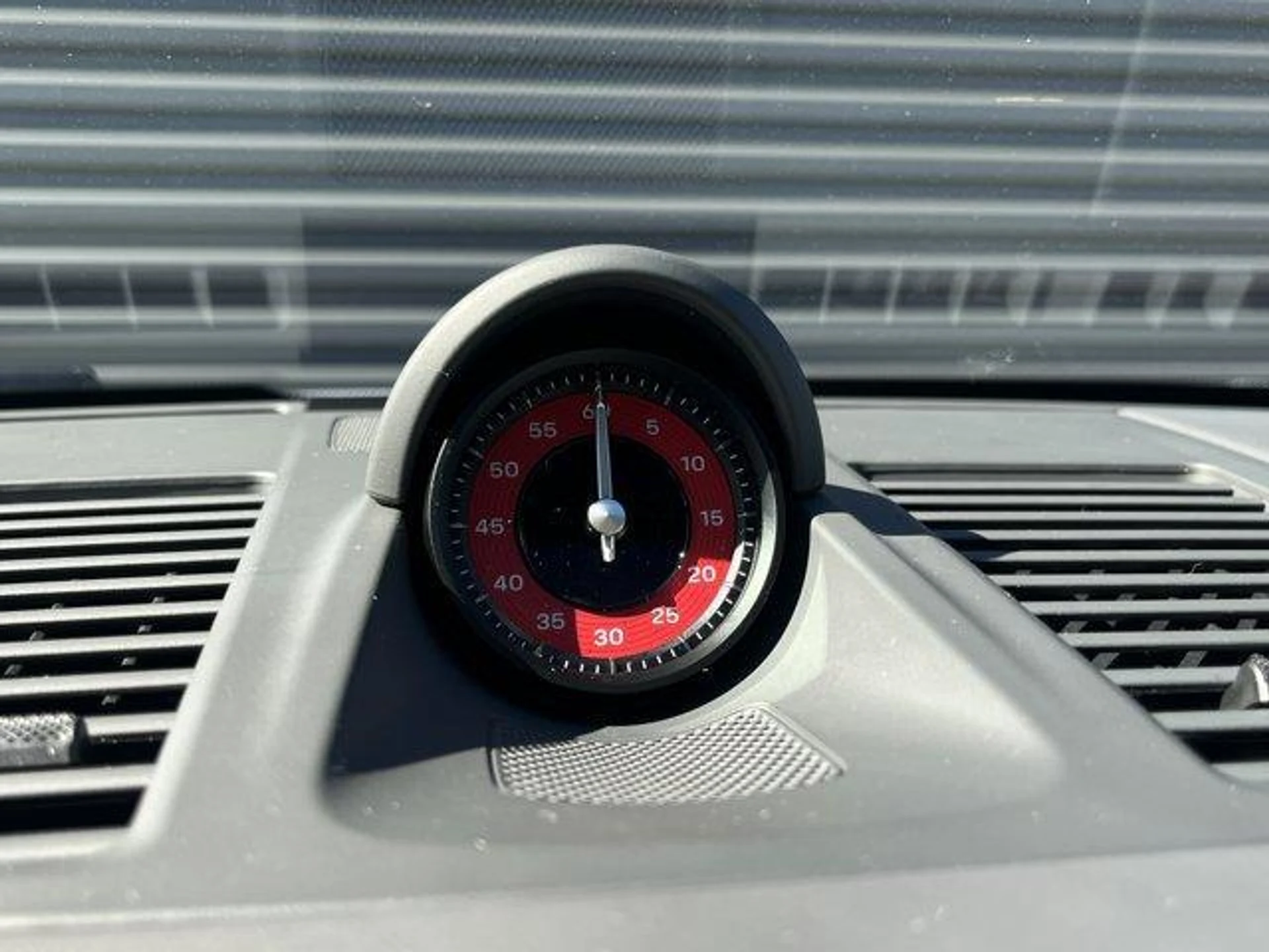 mph011_4271016035_Wus_T_Ske_Bw_Opt_Lae_Tww6_J8_A61_Li0_7c3ac57f93