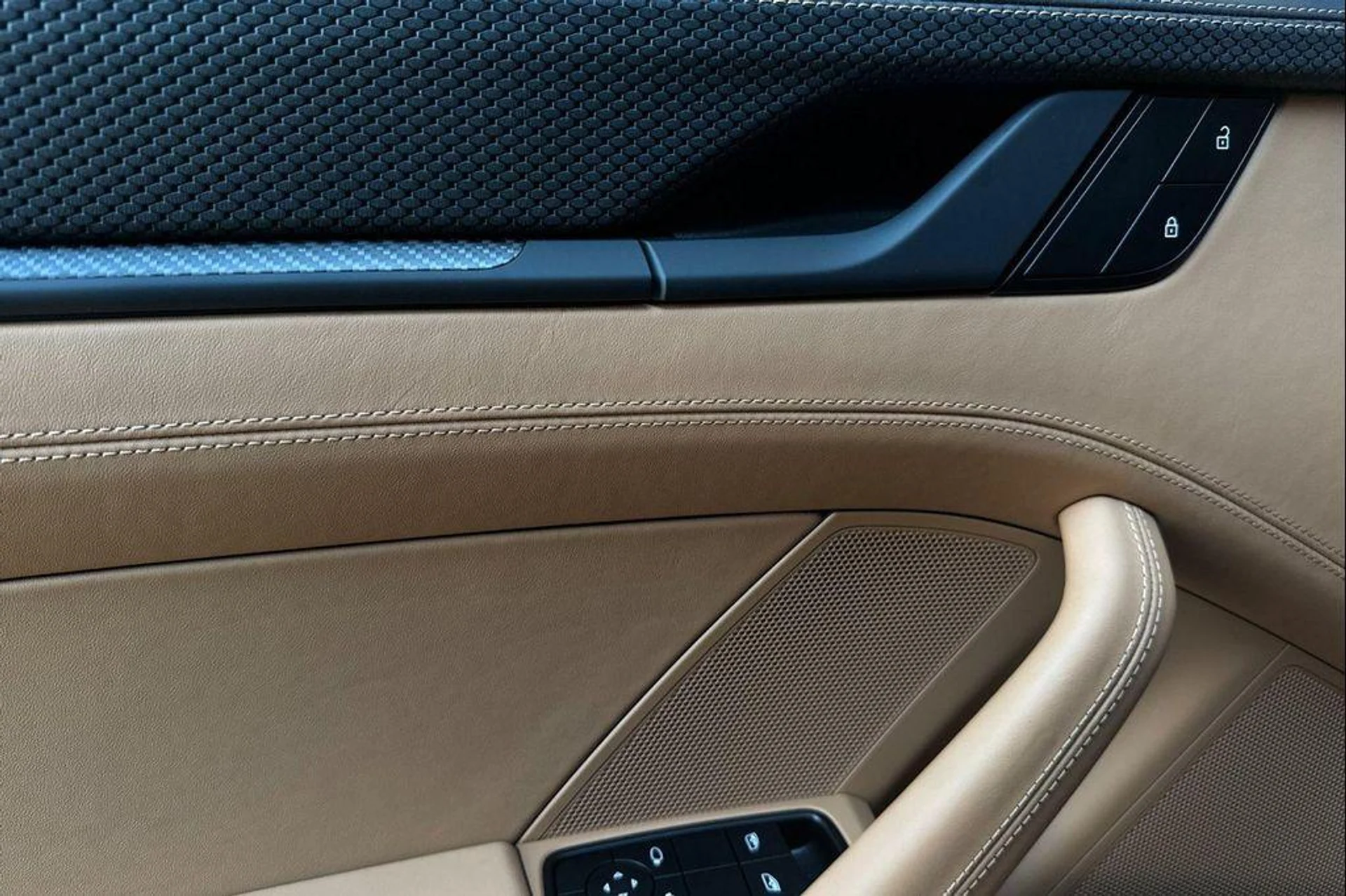 mph011_4272442768_v_Z3_Ea_VD_6ki_G0_Zbyga_Tso_Al_JV_Vgc_c0dcfe0c44