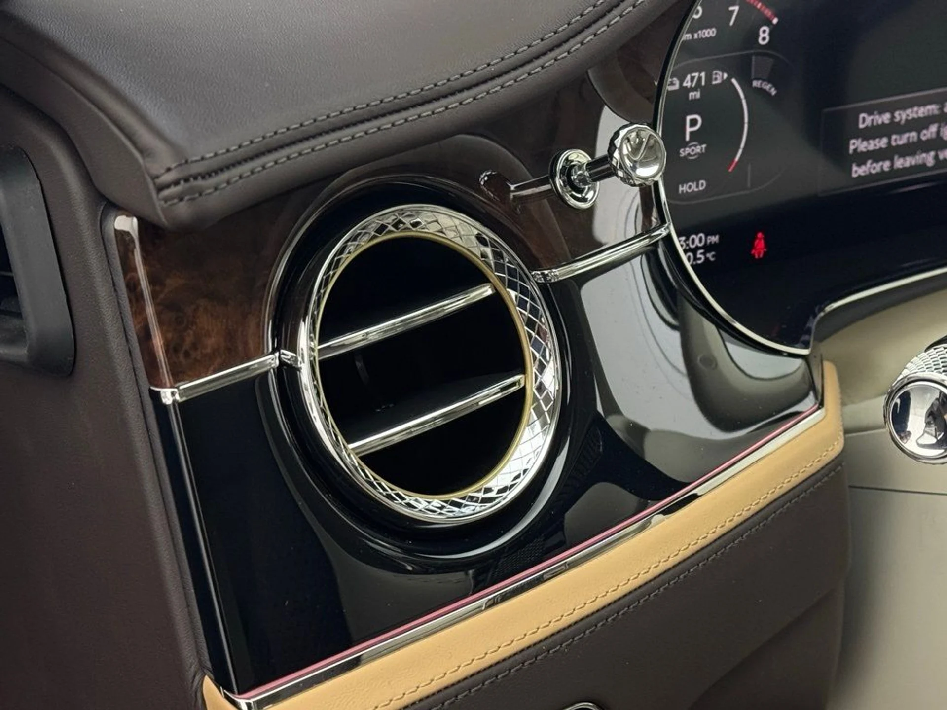 mph011_4284254997_mtp4ybj2qpuvuv92vwvh3yr0h4sl_b684073ba4