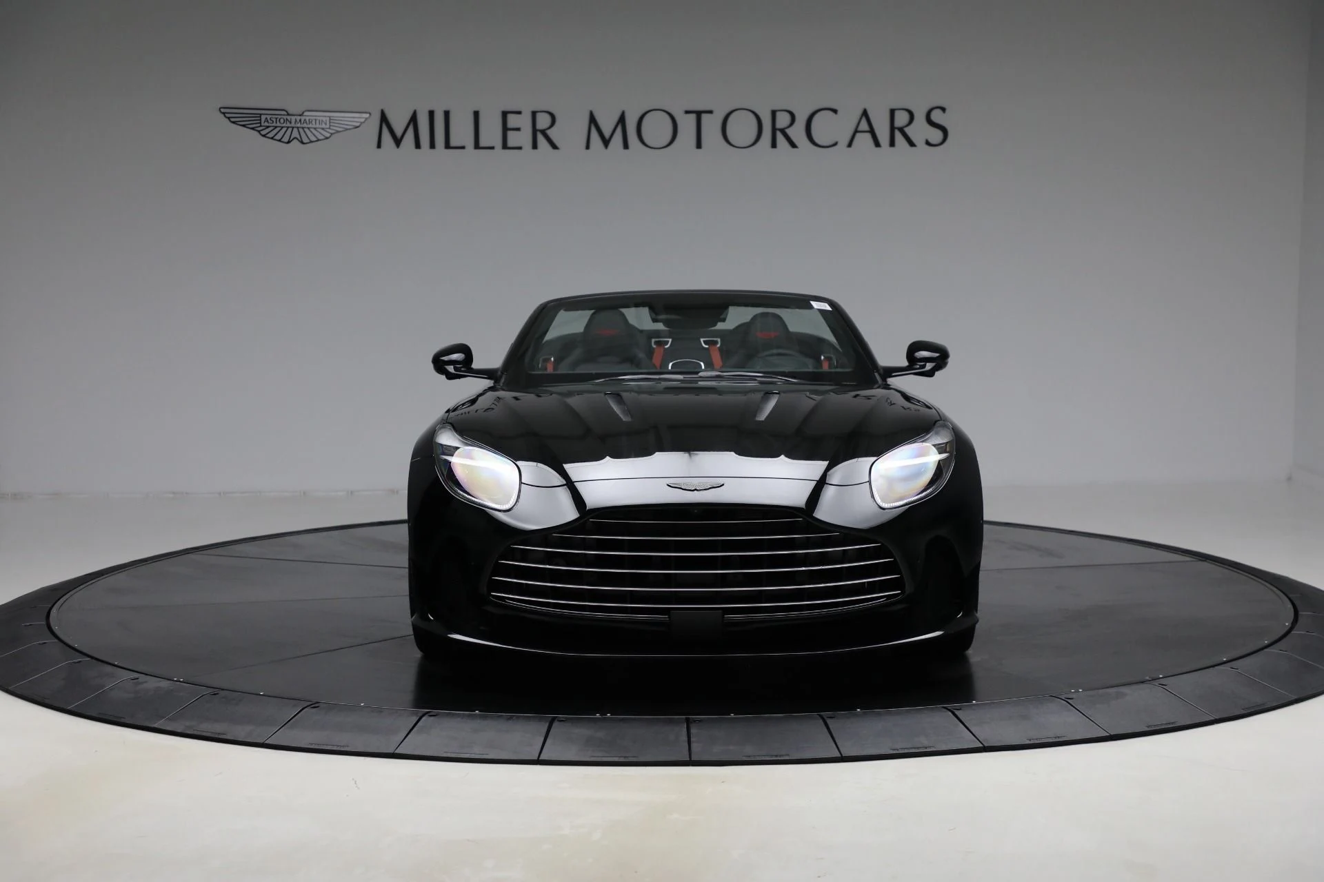 mph011_4285588319_New_2025_Aston_Martin_DB_12_Volante_ad82aed7b3