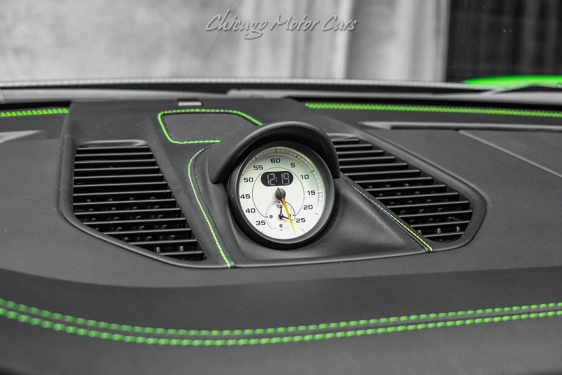 mph011_432407555_13240_p12_l_fda118a1d3