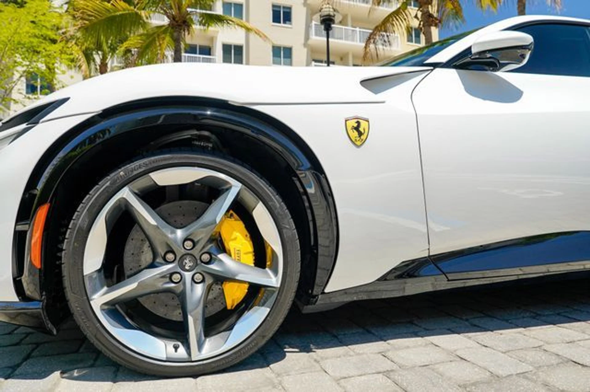 mph011_434106865_23015679_12_7bc5ba0a07