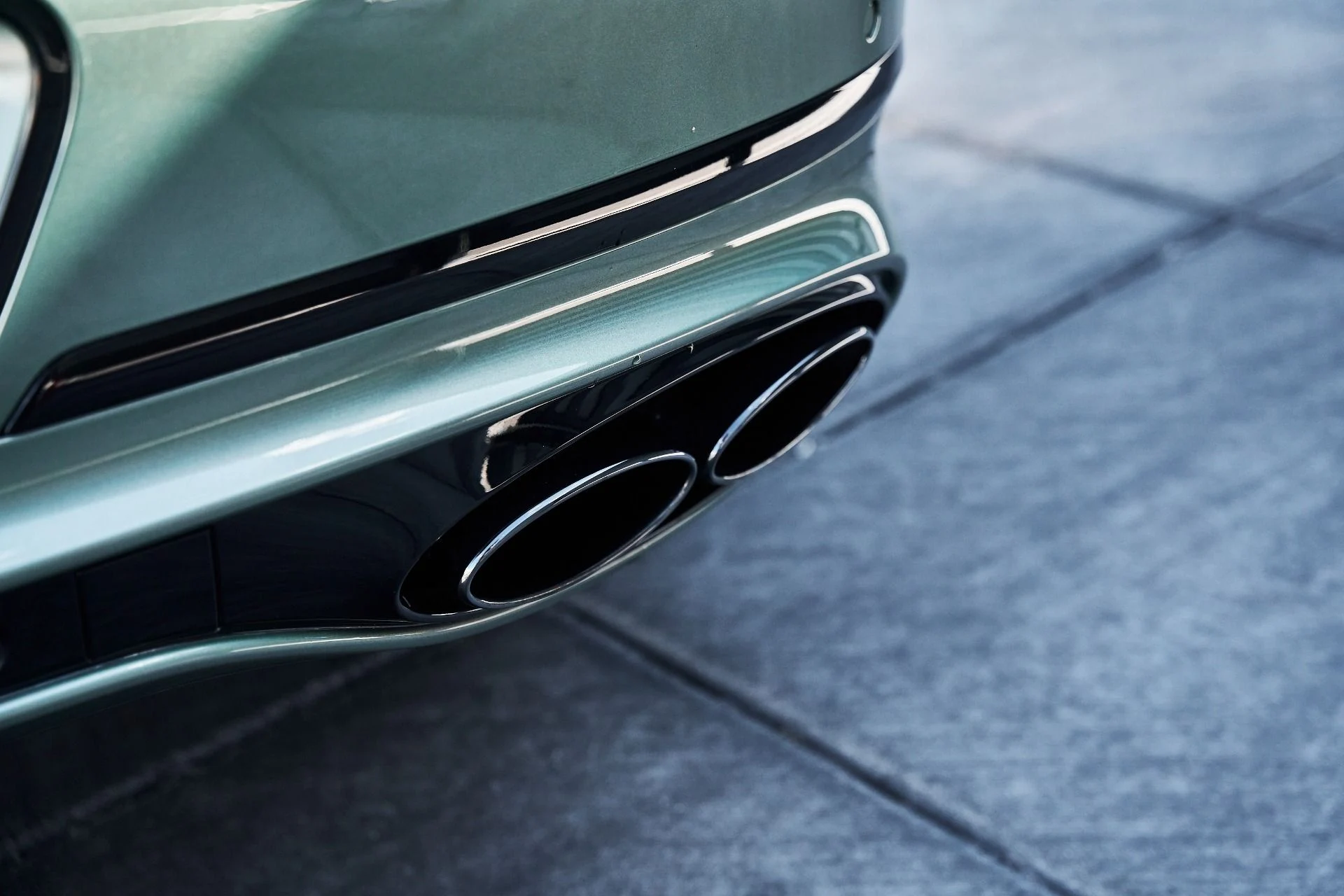 mph011_435827741_Used_2020_Bentley_Continental_GT_V8_1776226407_124432856c