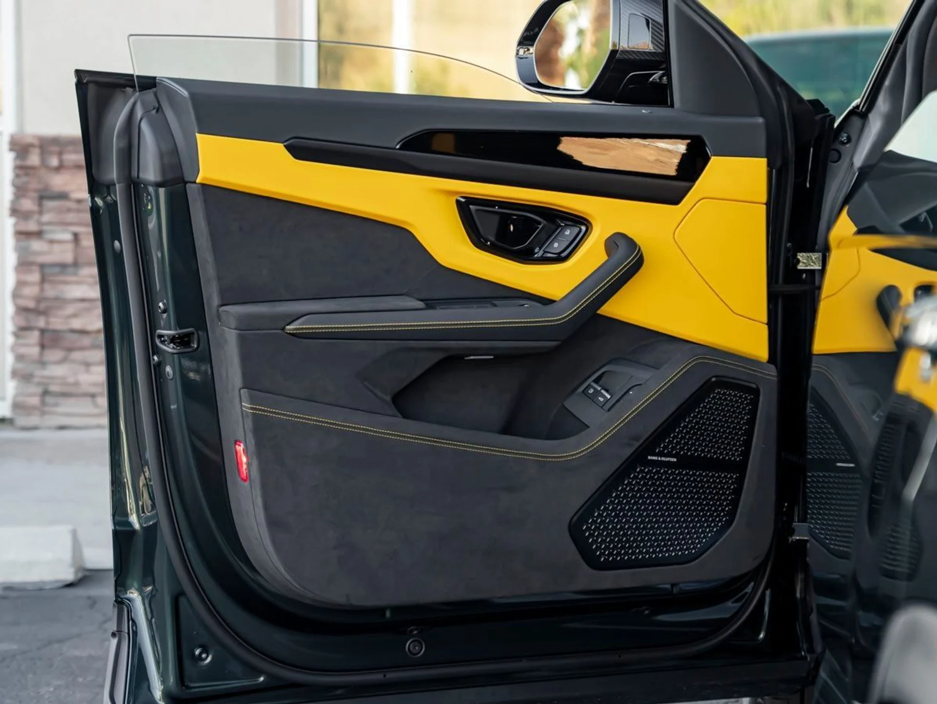 mph011_435856471_12_66dff4c12e