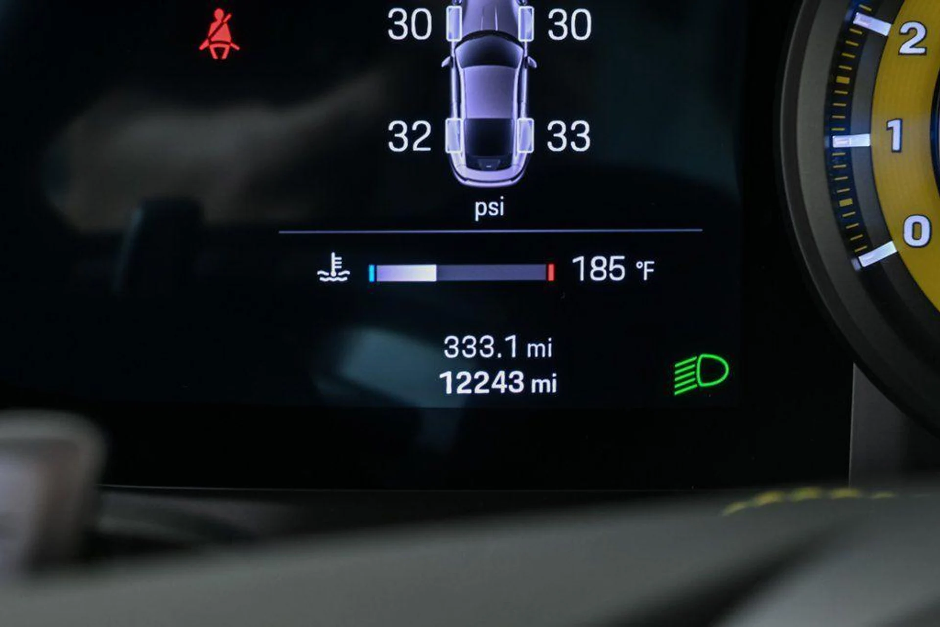 mph011_437097366_X_0_m_ON_3_Nc9_Q41pk_C5_LF_Wh6_Elvc_35066d04ea