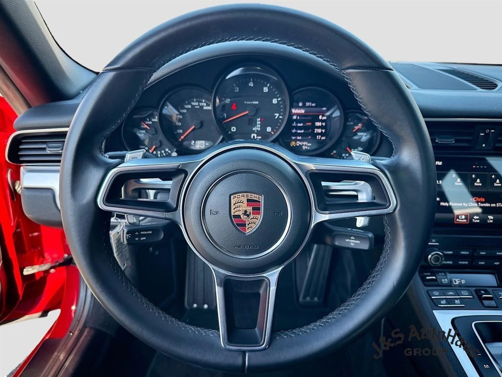 mph011_439287632_s1v05exyhqwgimx2qm5q6rfzrm8w_9ae385c6f8