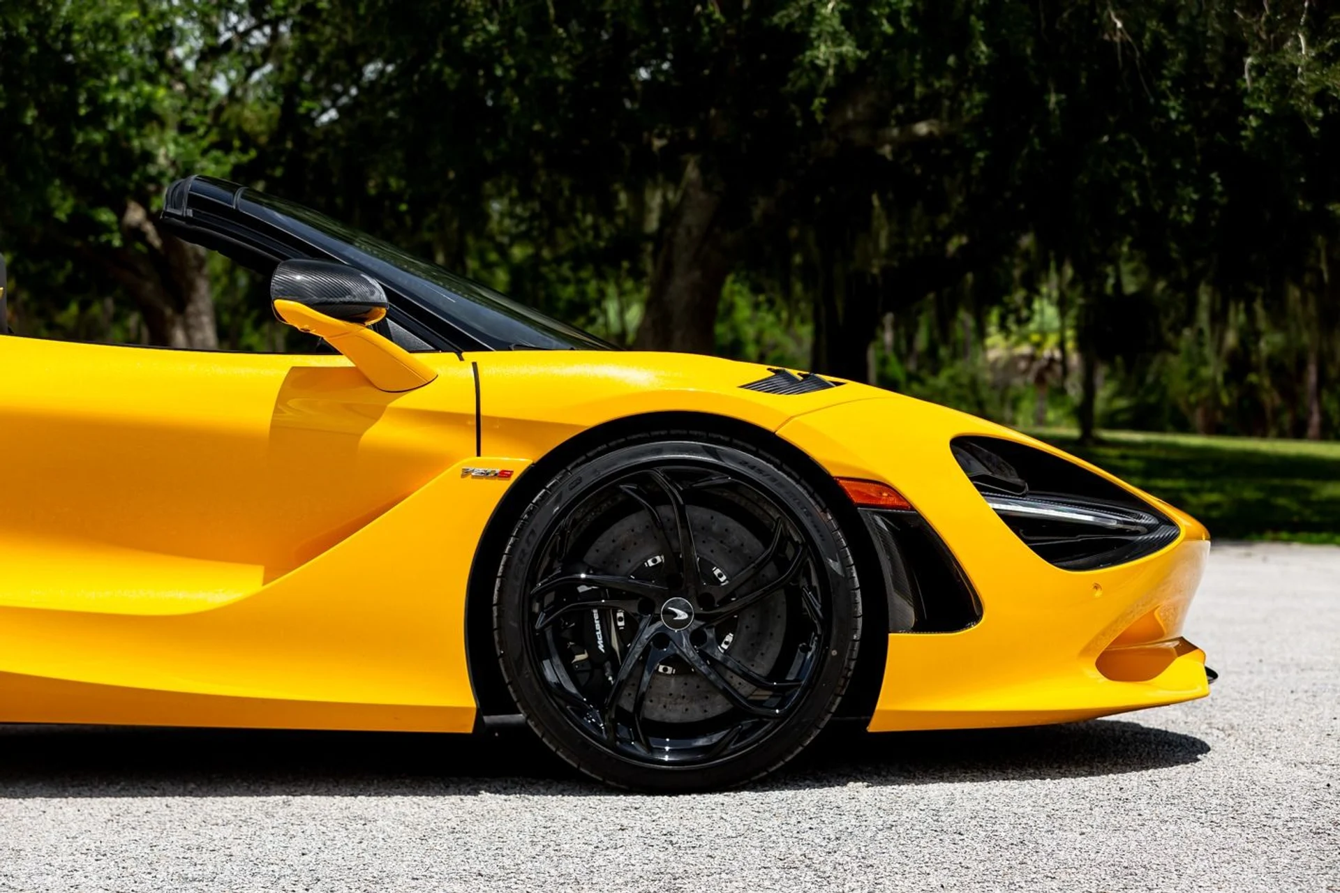 mph011_44279765_New_2024_Mc_Laren_750_S_Spider_e10907542f