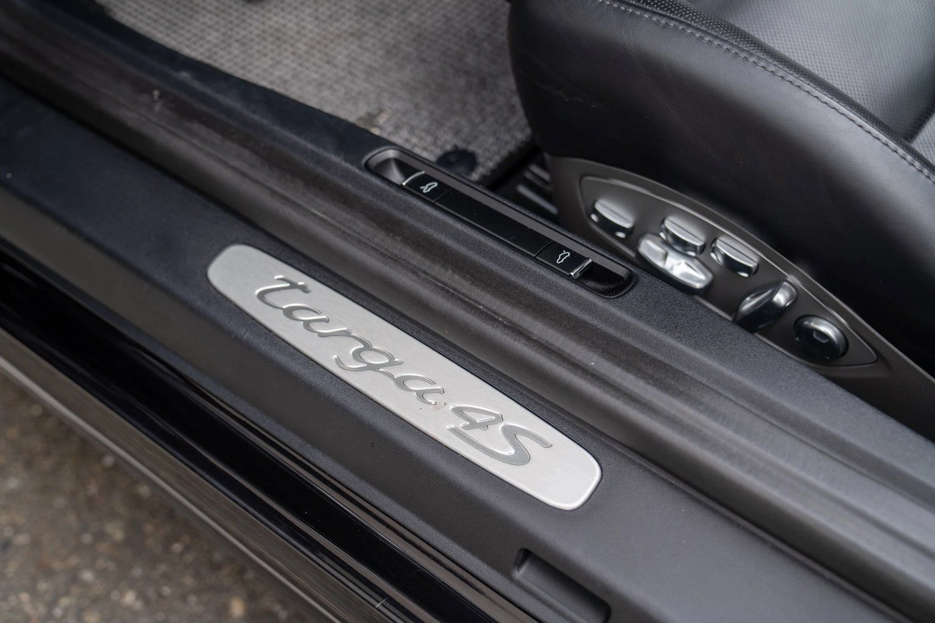 mph011_445001966_72faff3bcc298c08b320eea4d2ff6b04x_b853806a86