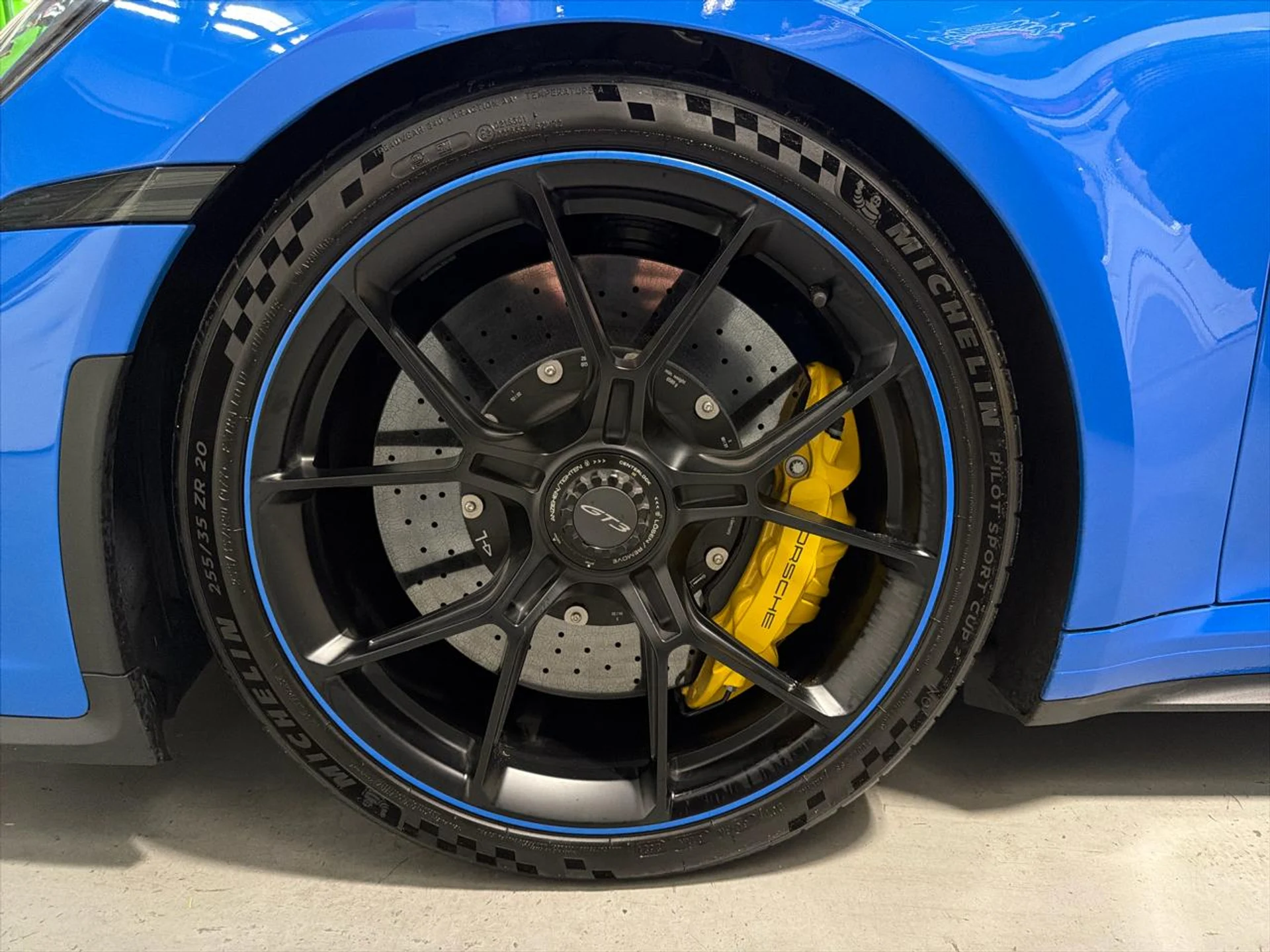 mph011_44982294_639107333131727459_b2bb6f8720