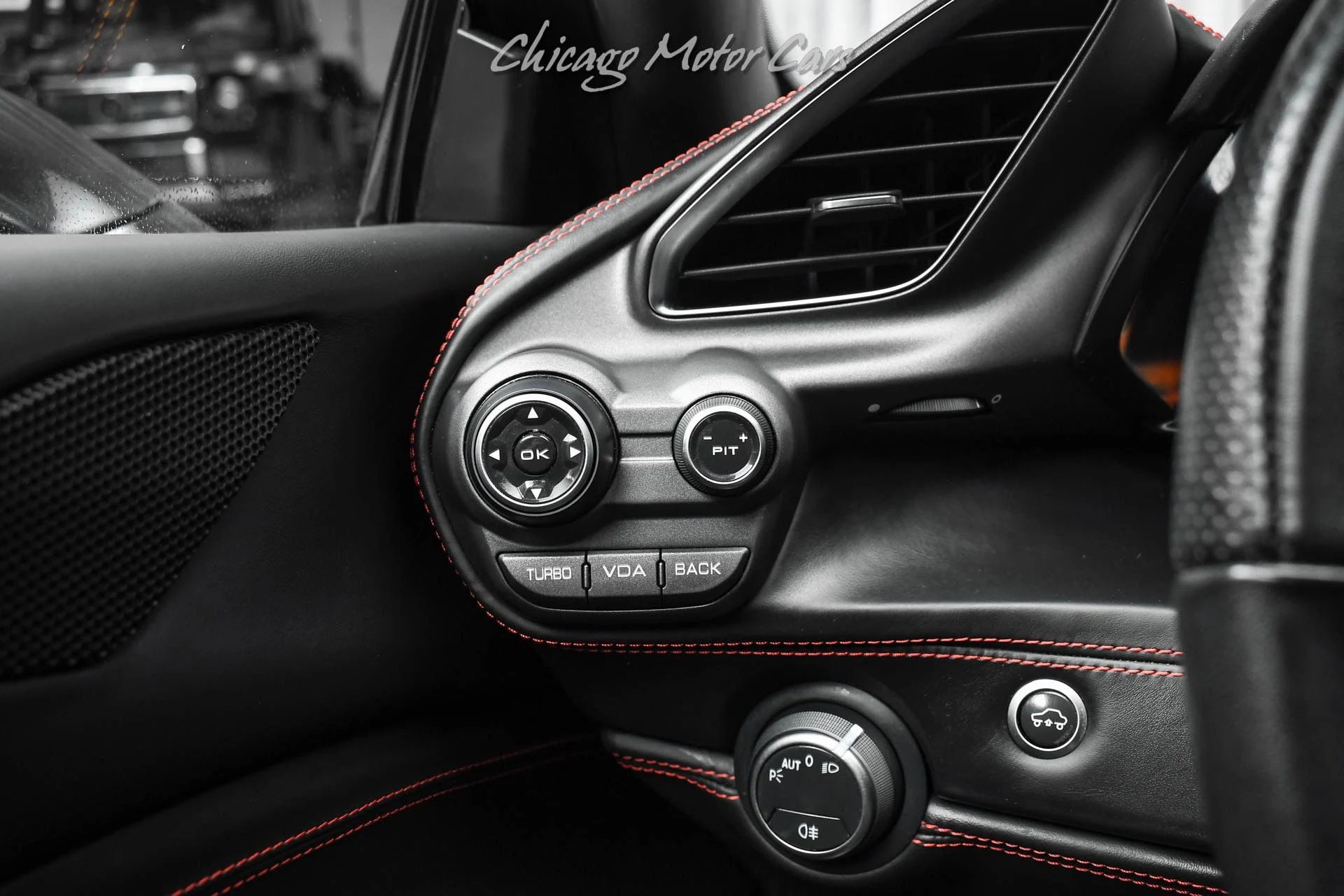 mph011_452138460_13521_p12_l_728b00027c