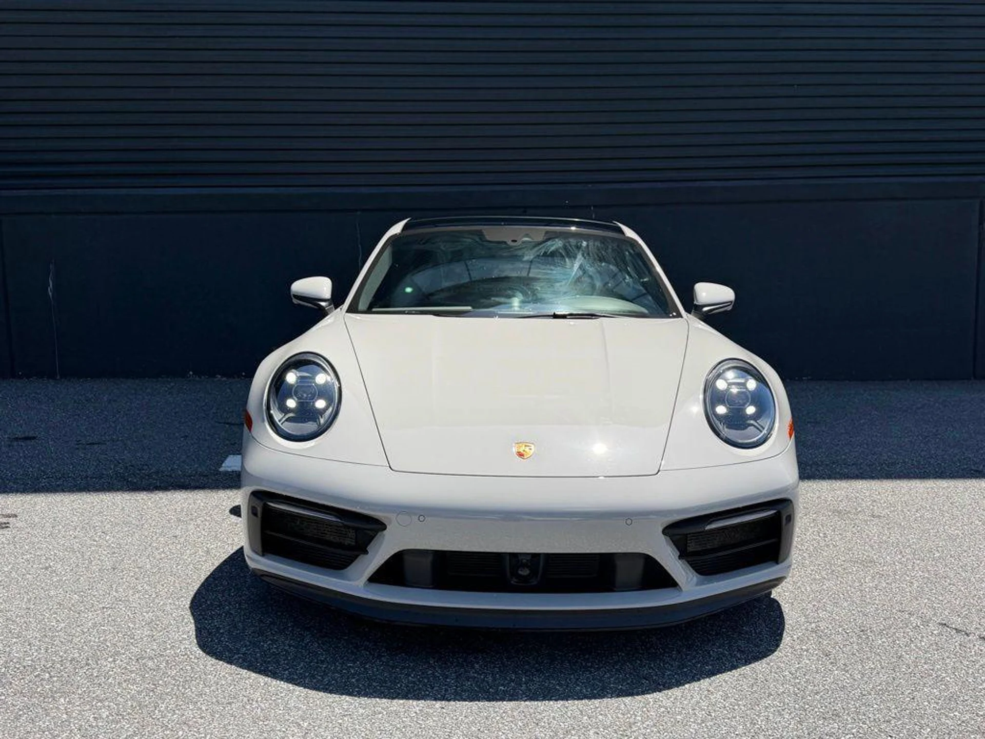 mph011_452367716_07_C_Cs_VY_Dar6_Wv3vp_Sty6u5odhc_Y_29b27ec6e5