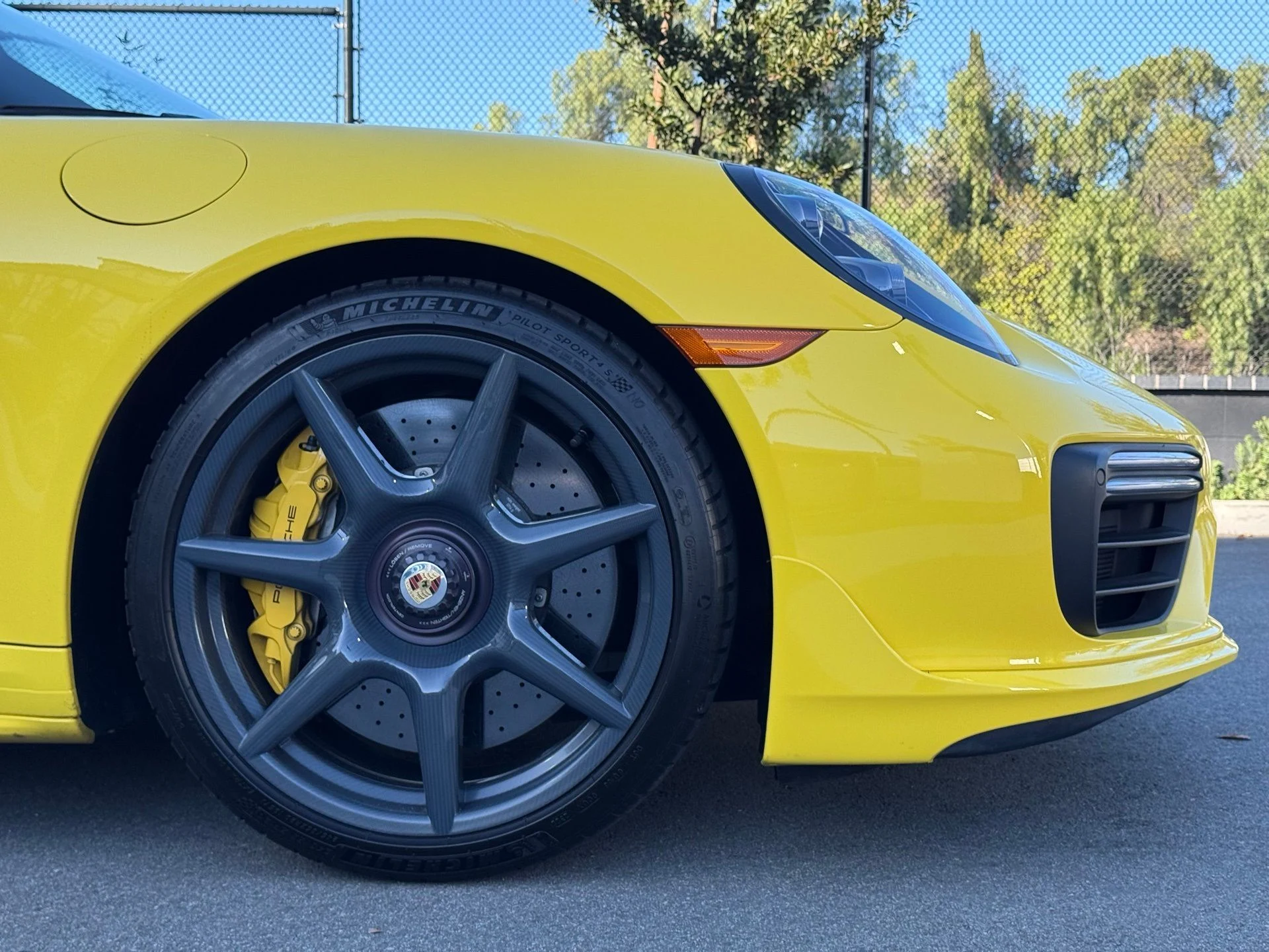 mph011_452391849_8676607cd1bdcc9fe1c4e11c1edcd120_01e628e0ed