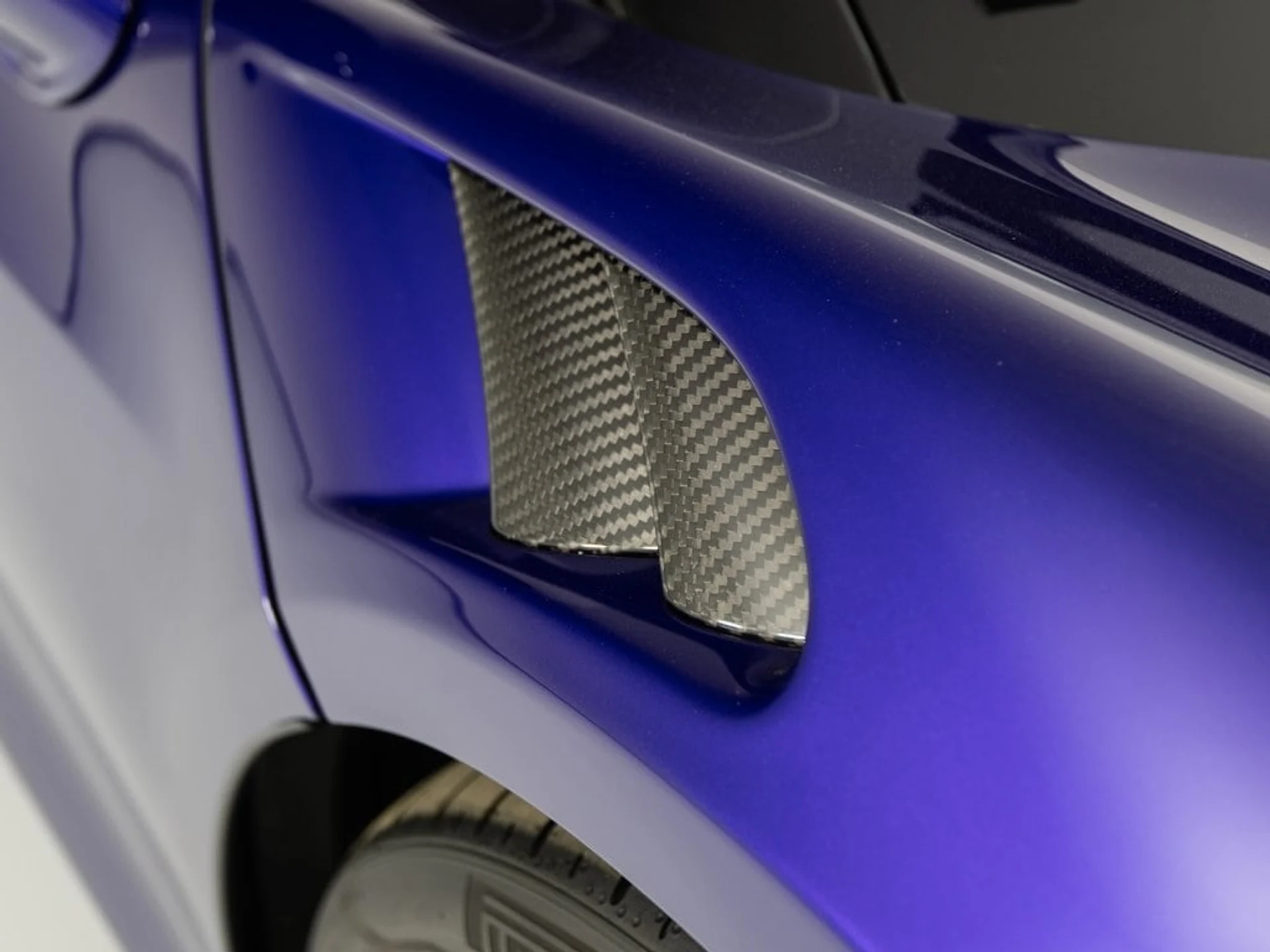 mph011_454893549_f877a85a76ac7f32b15c7ab5b76f0d22x_474083f229