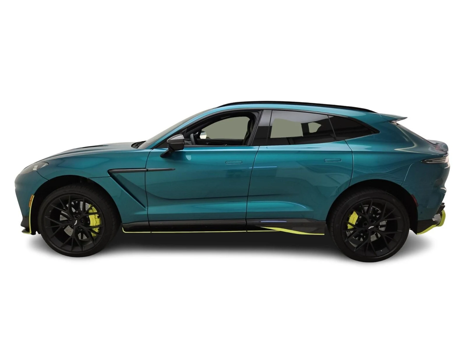mph011_455239898_New_2025_Aston_Martin_DBX_707_1753422044_4041fe7419