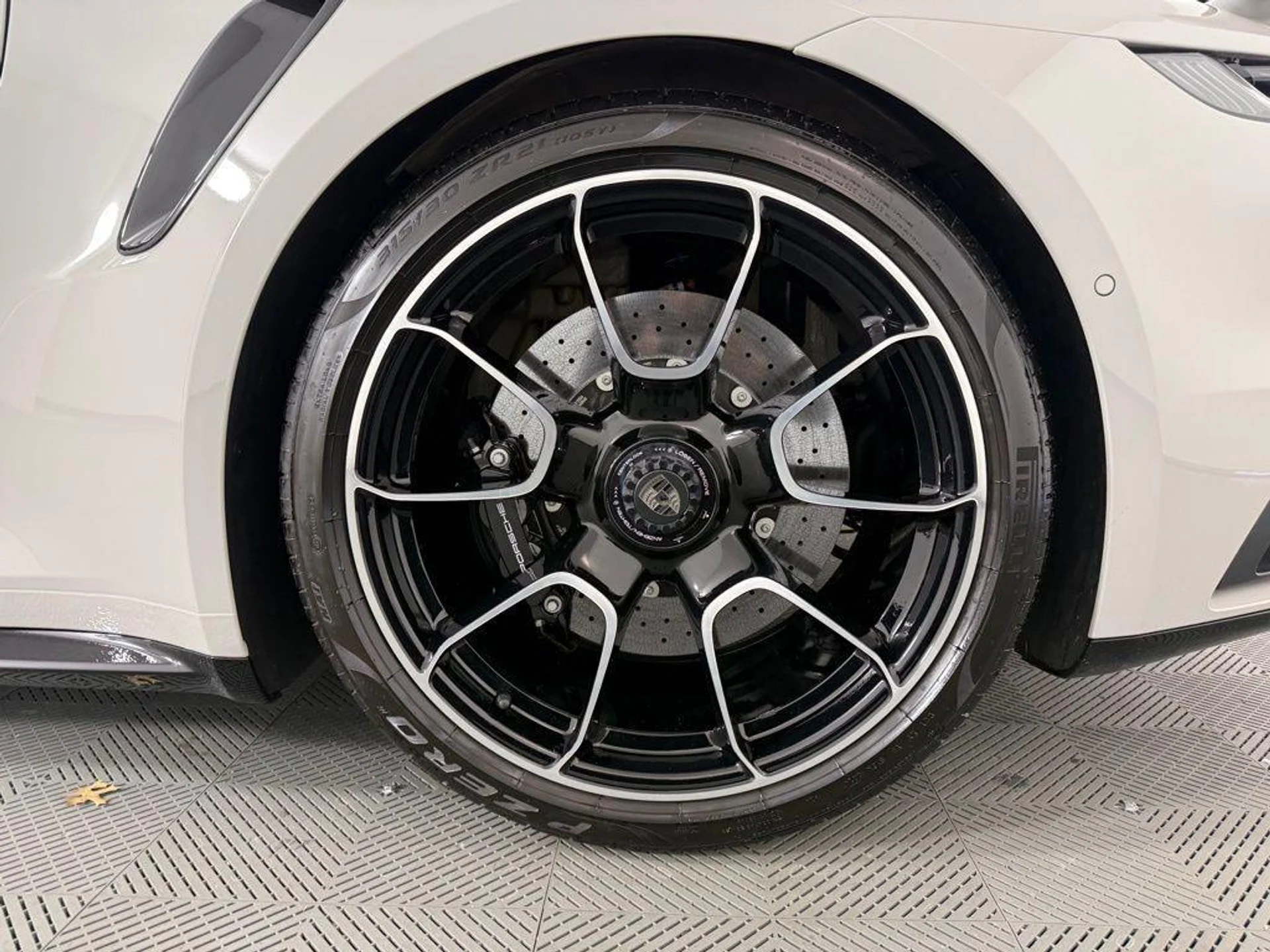 mph011_456975054_lds0_Rrm_GJA_3_D1_Qj_I_Oht_MV_Kn_OPA_4c19ea489e