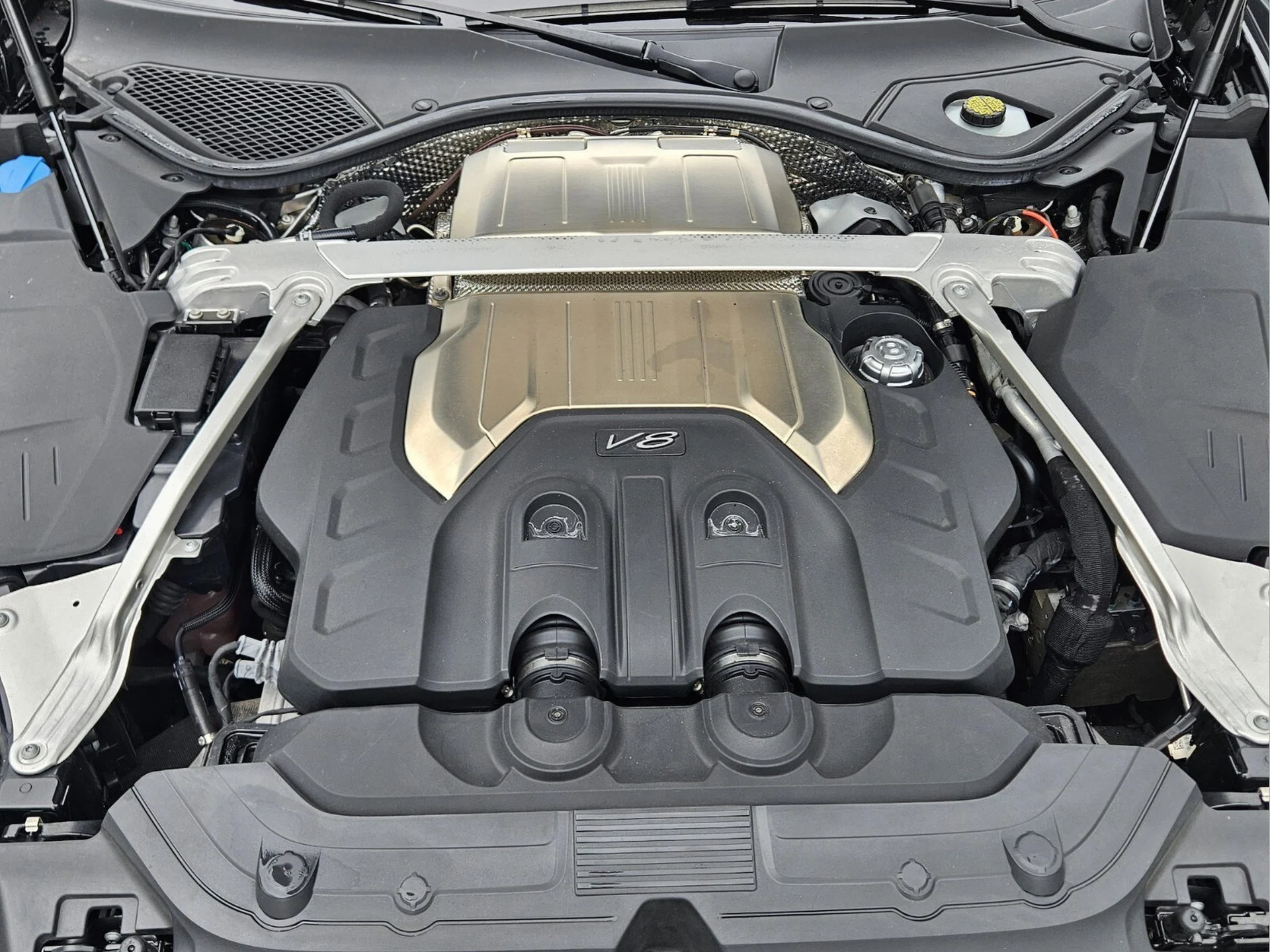 mph011_458740795_3cb6559fcde1786994697199895890c6x_0c709e2360