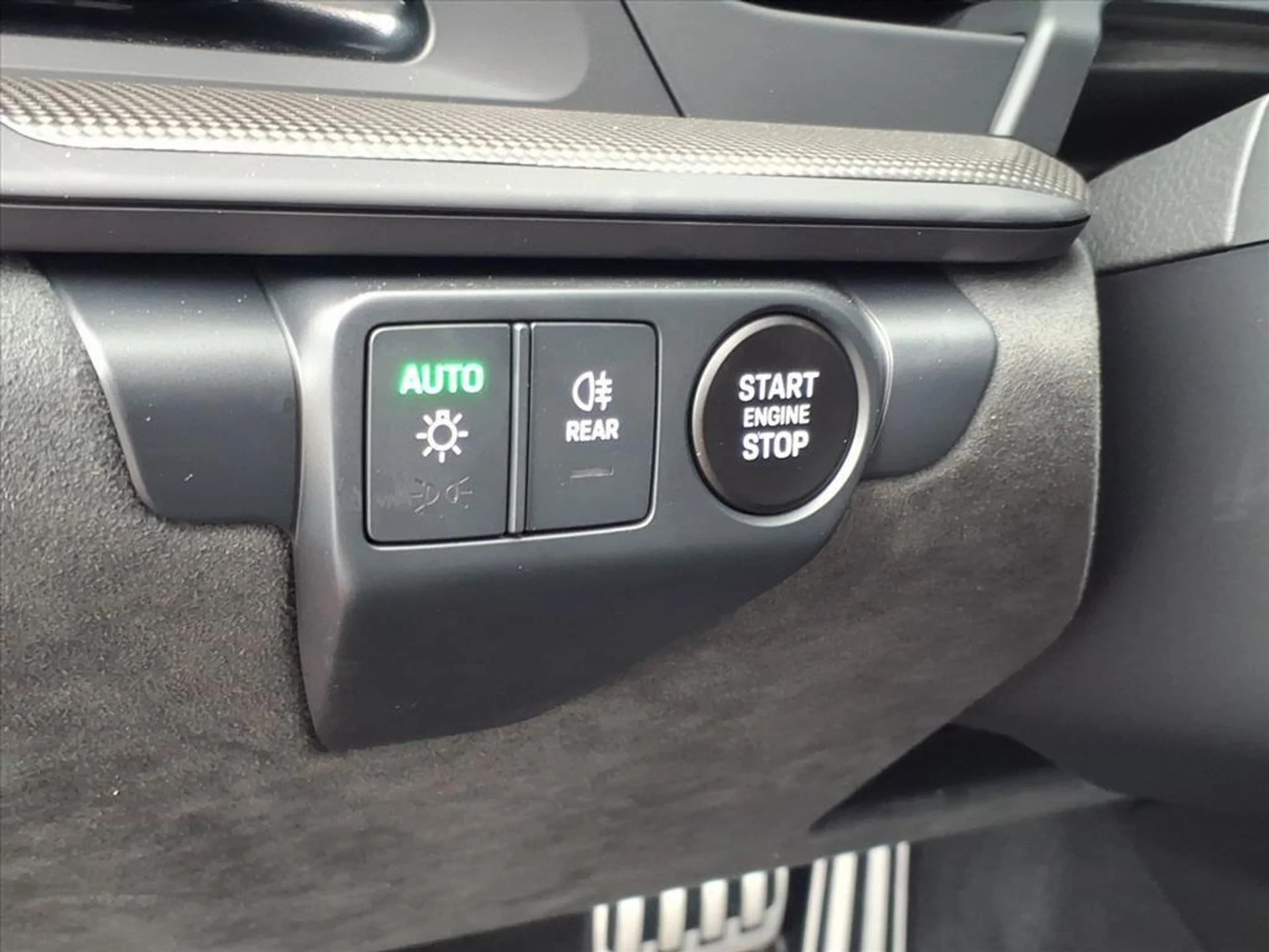 mph011_460281434_9072060779a683f6fb506f2b7eee18ee_d7a0253cca