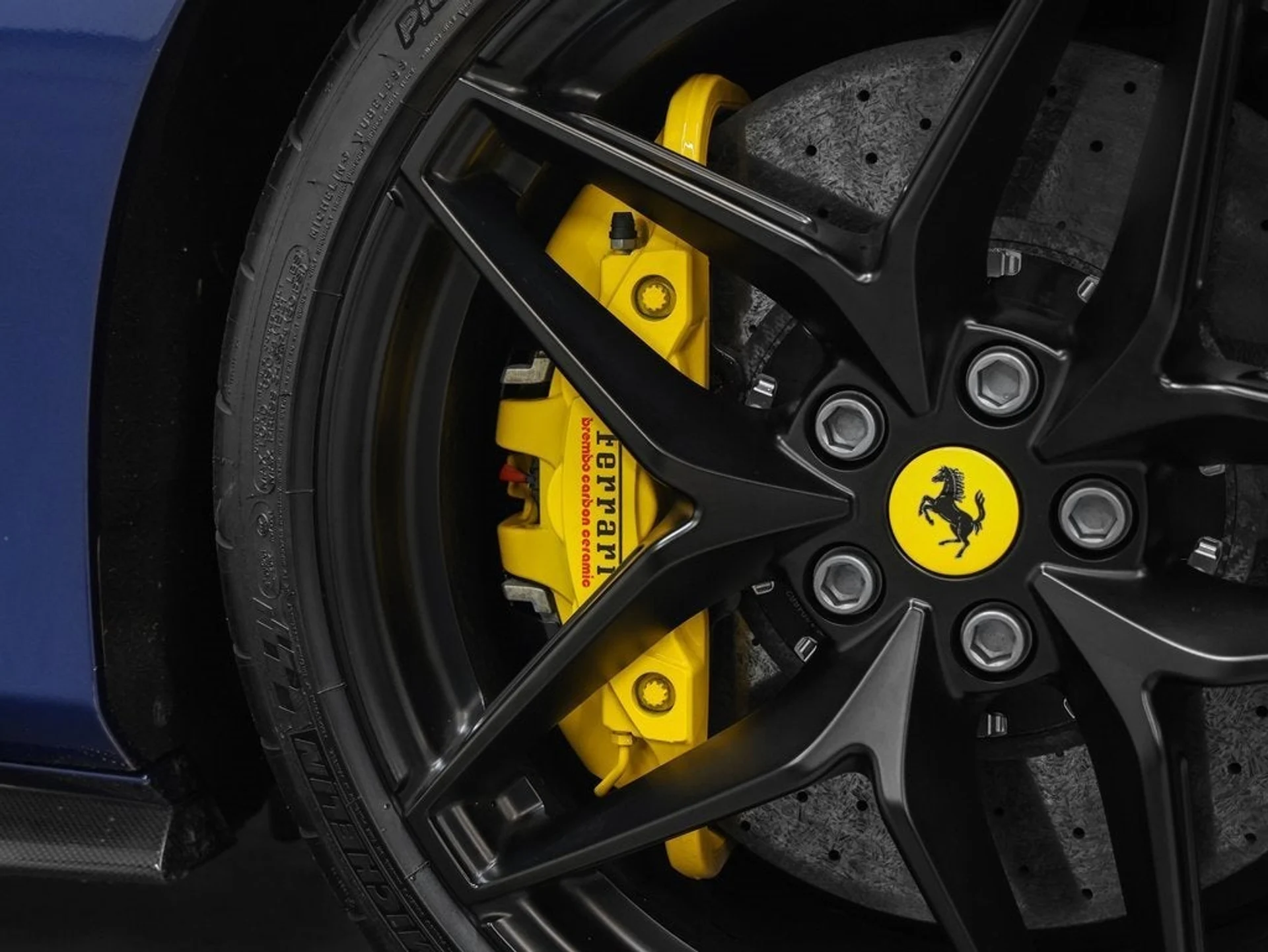 mph011_460658411_12_0f7cafe22d