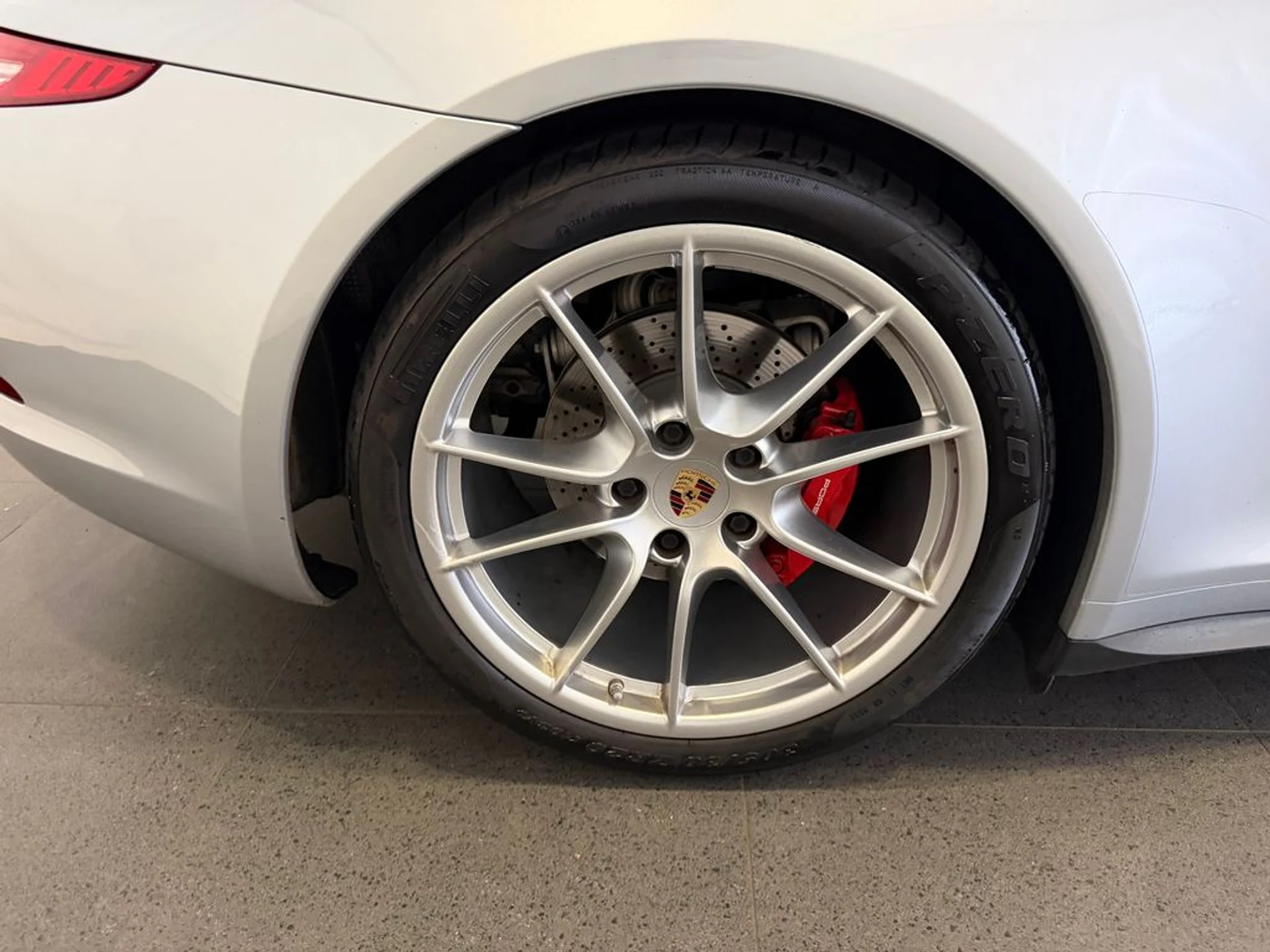 mph011_461400143_9be5b6a8cc20b3d4fed5d73c8f4df815x_6022b52a42