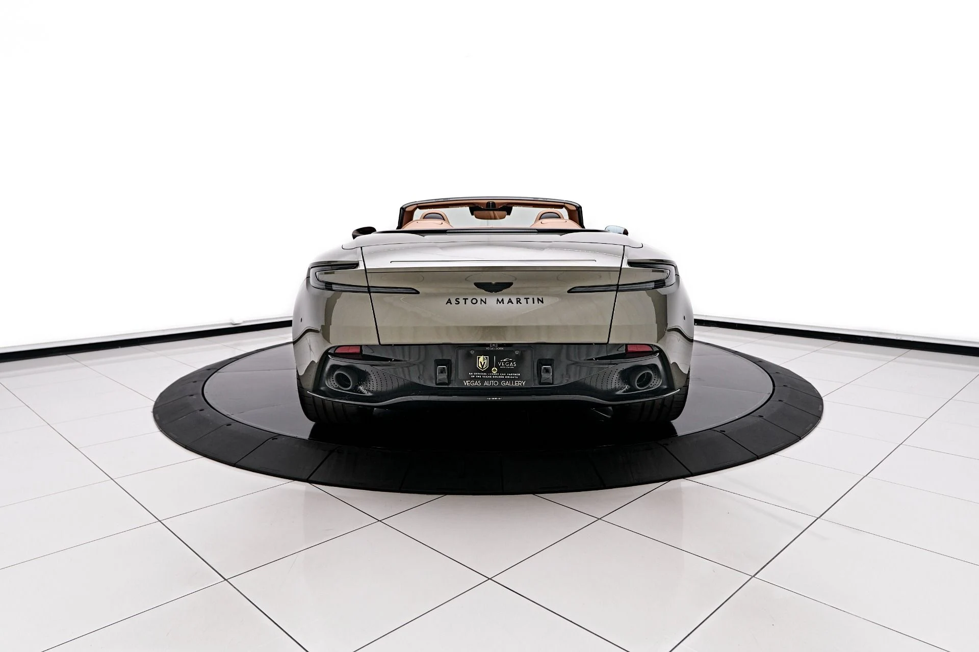 mph011_468918911_Used_2024_Aston_Martin_DB_12_Volante_1731606794_5f3951958d