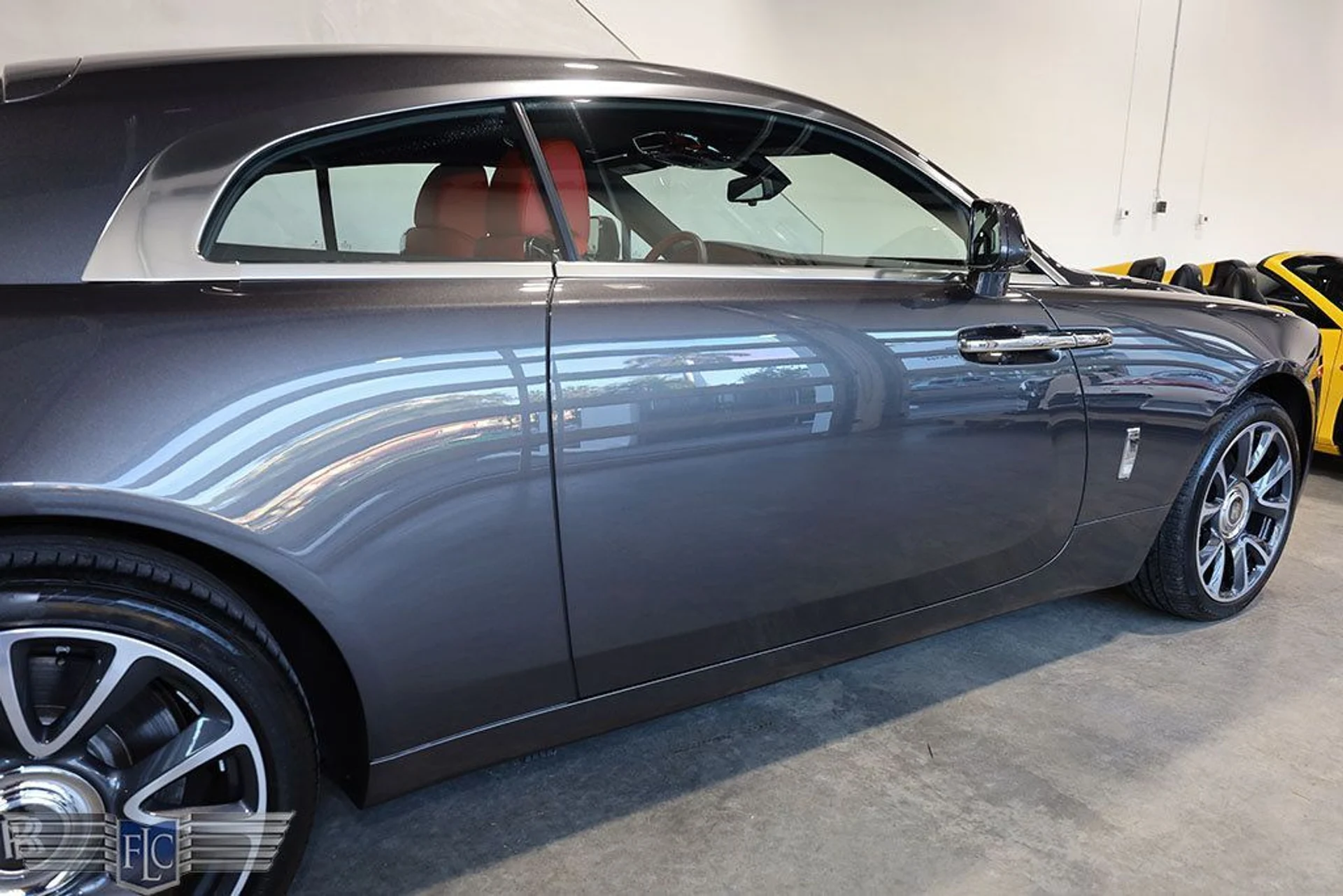 mph011_470450590_used_2019_rolls_royce_wraith_coupe_9689_22263215_12_1024_8169742301