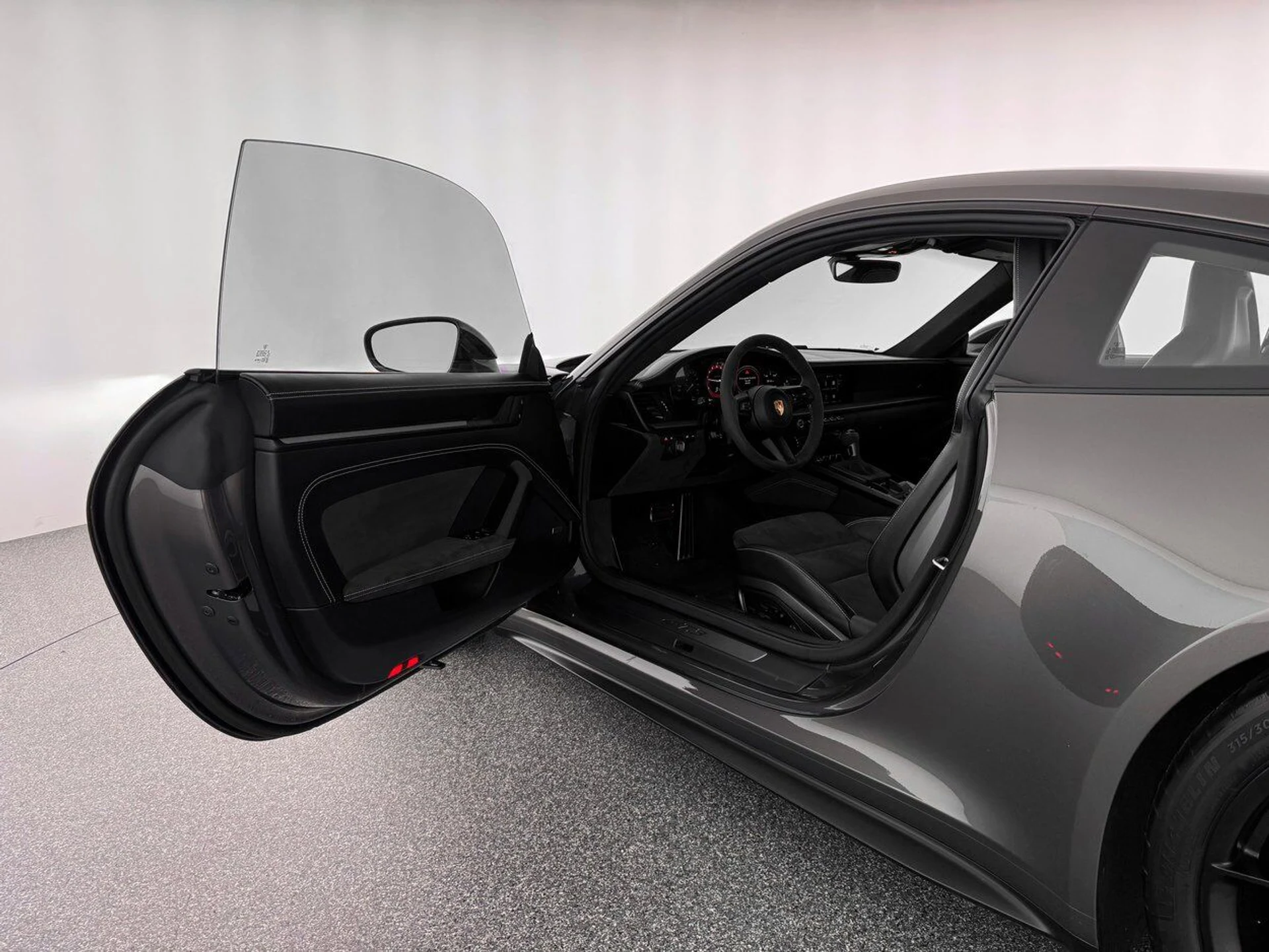 mph011_472692337_99b3c3e94c3911ec3e73ff7c72b04485_353161f450