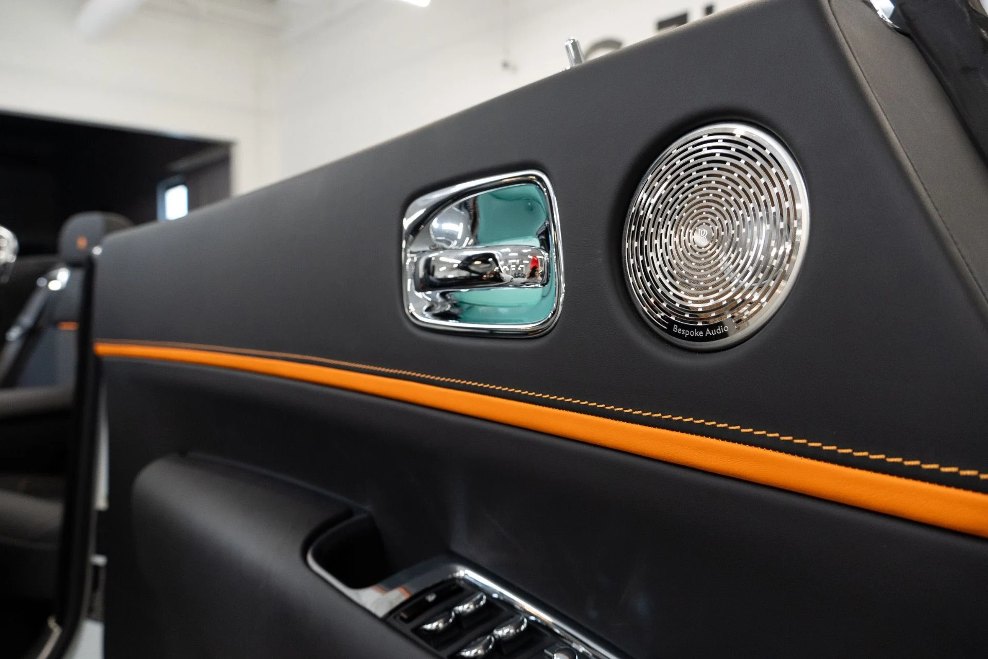 mph011_476576373_Used_2020_Rolls_Royce_Black_Badge_Dawn_1774033974_05d0ff0536