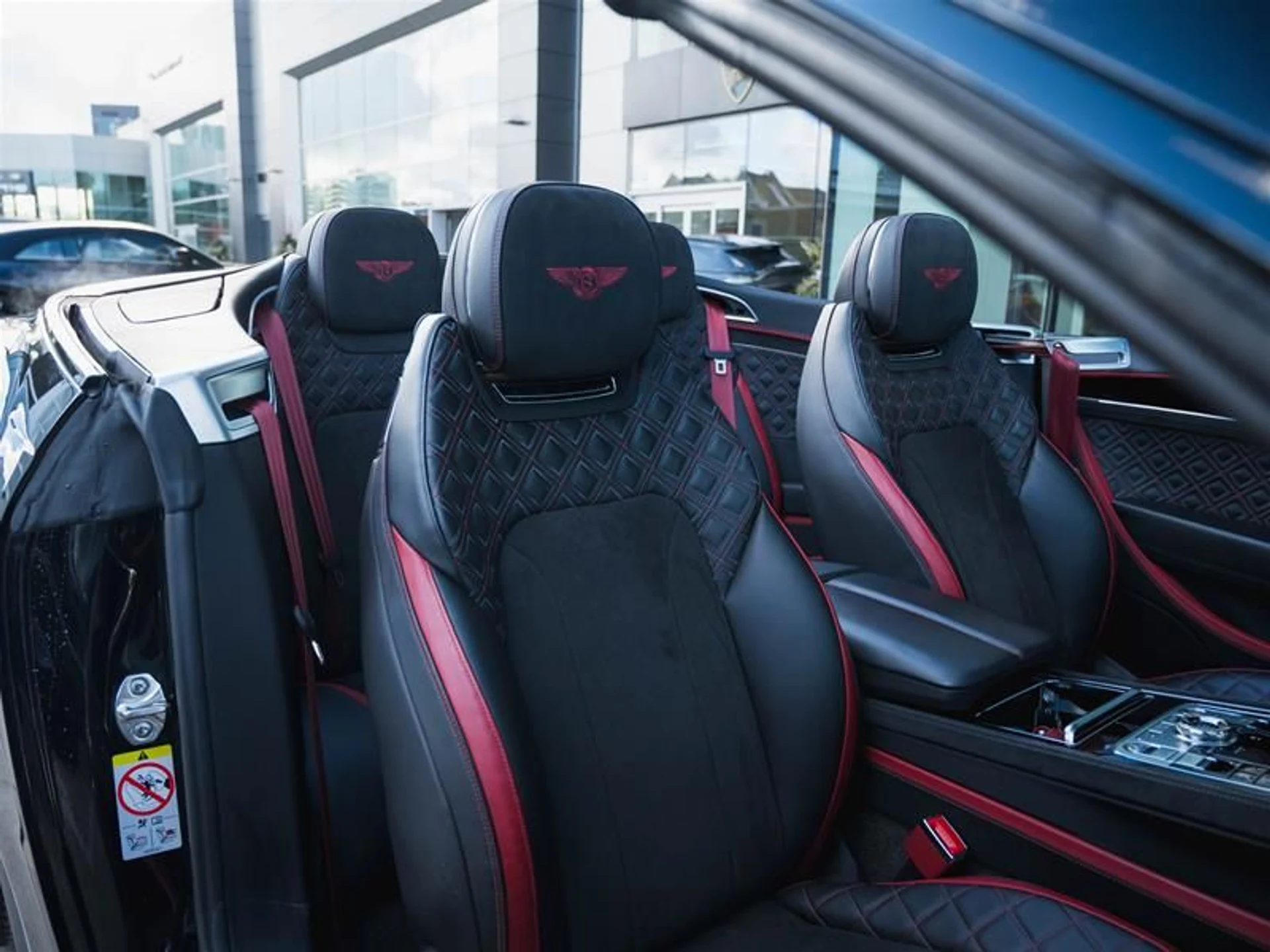 mph011_480396600_ghlqaziv_4936dea530