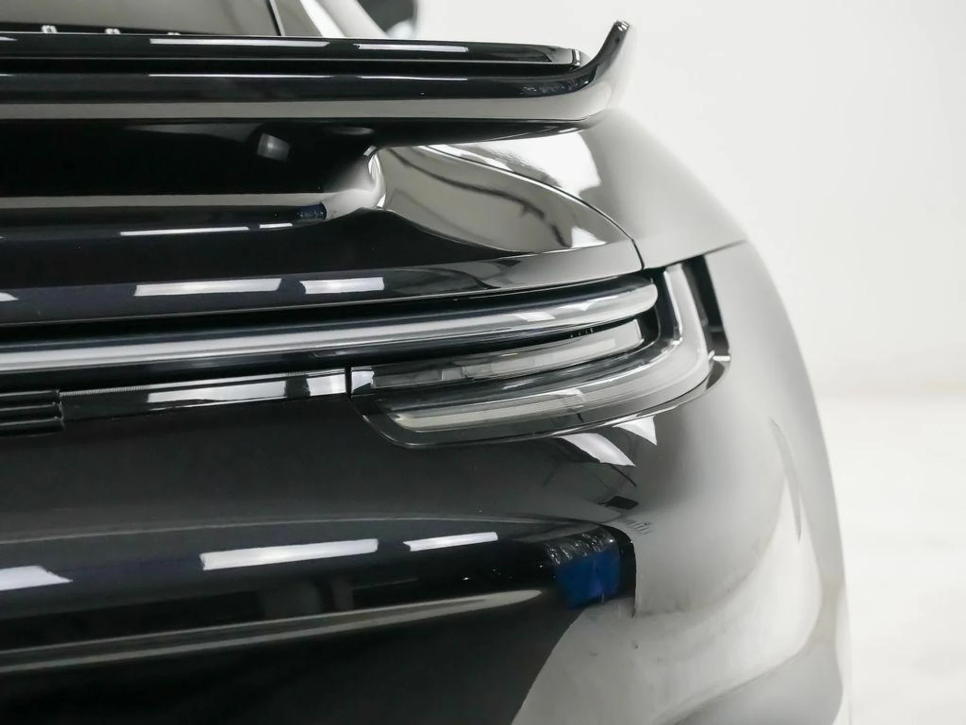 mph011_48085455_qxy_Vwlun_Q_Zy_Qp_V1_YJ_gc_Uuqz8_k_443a797b03